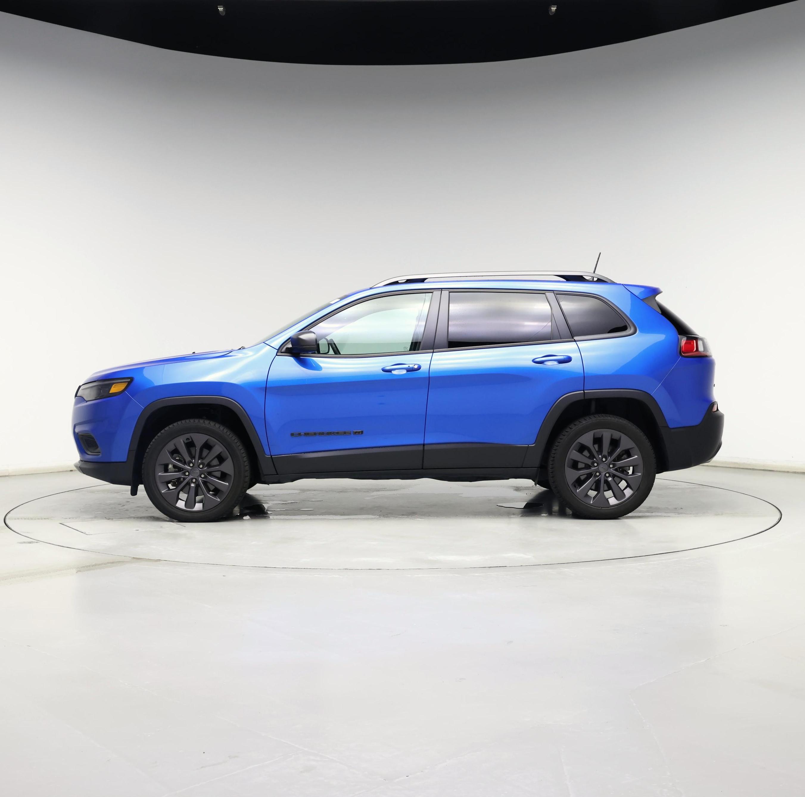 Thumbnail: 2021 Jeep Cherokee - 3