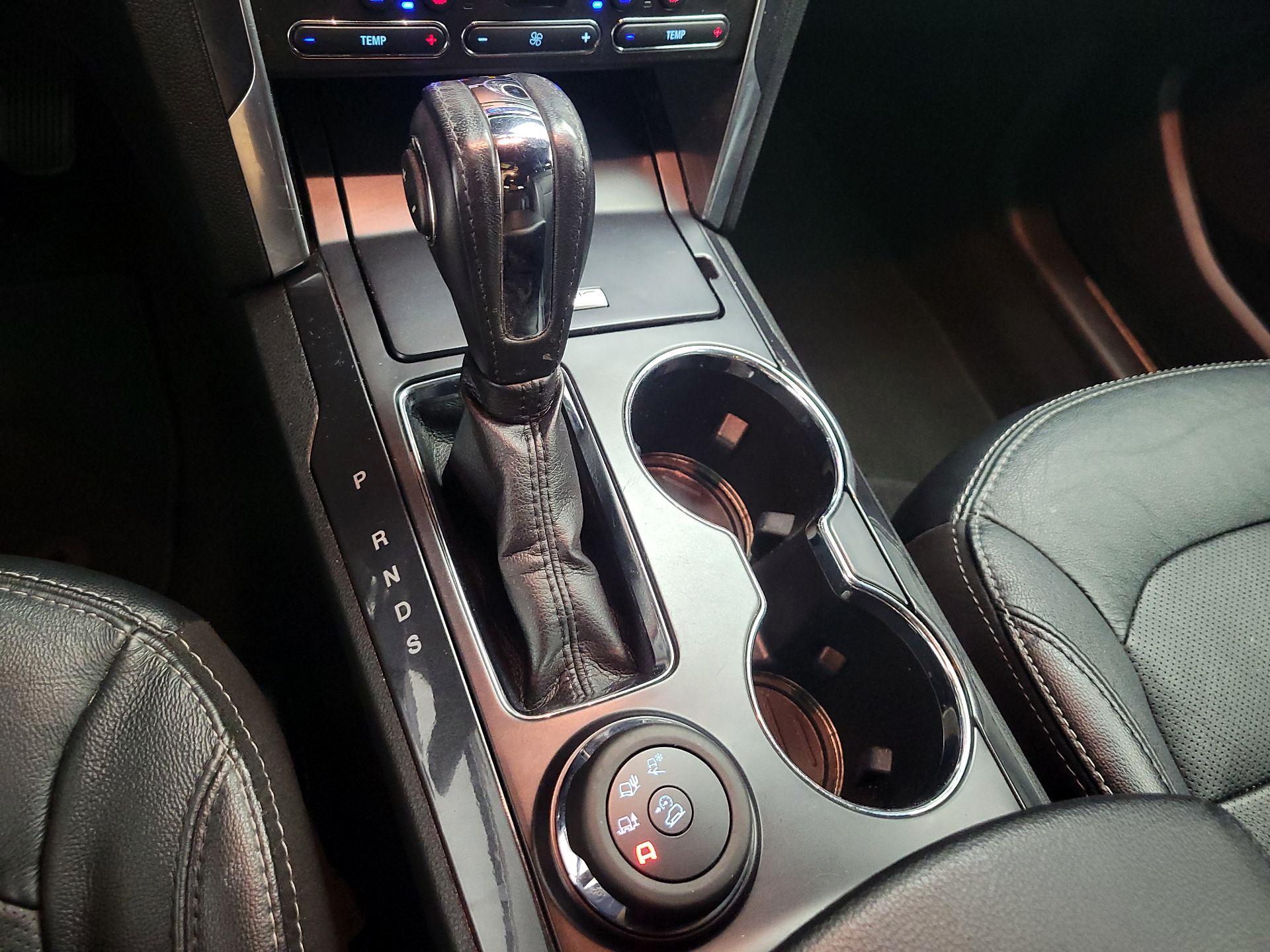 Thumbnail: 2019 Ford Explorer - 18