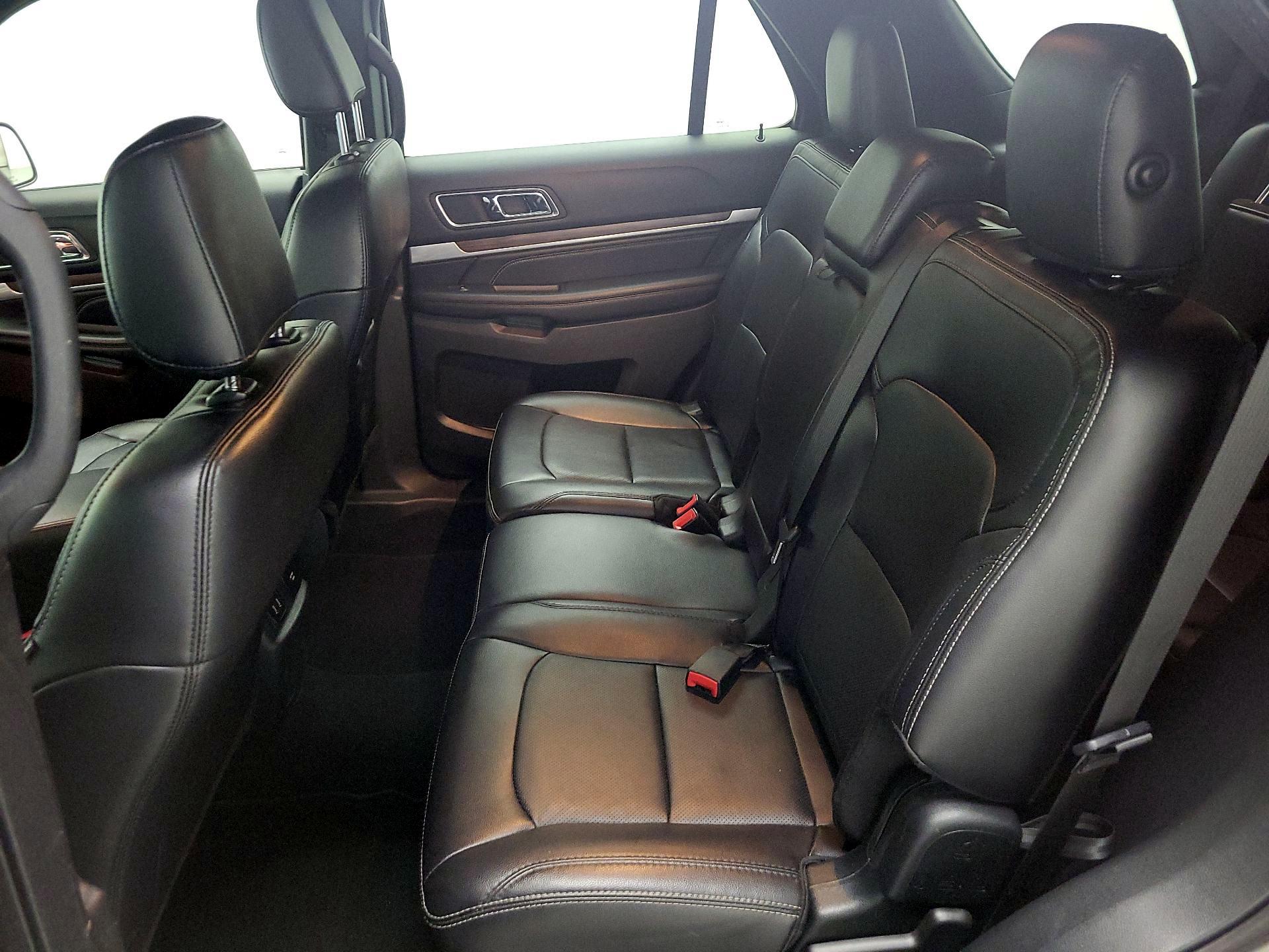 Thumbnail: 2019 Ford Explorer - 20