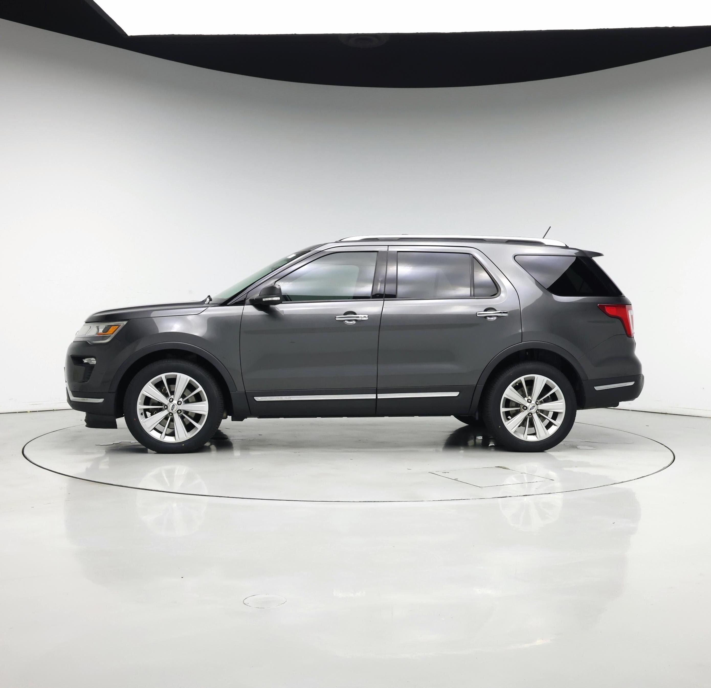 Thumbnail: 2019 Ford Explorer - 3