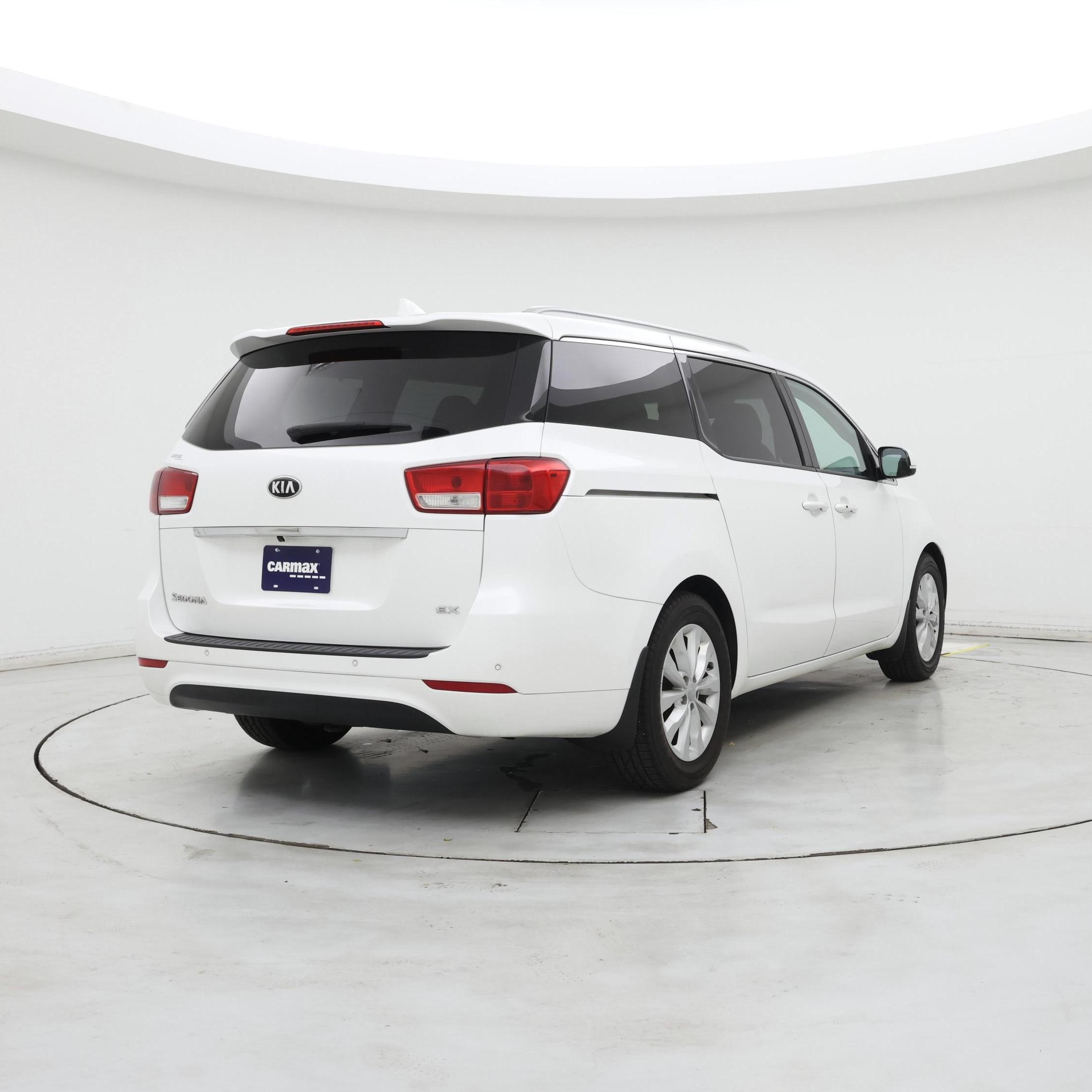 Thumbnail: 2018 Kia Sedona - 8
