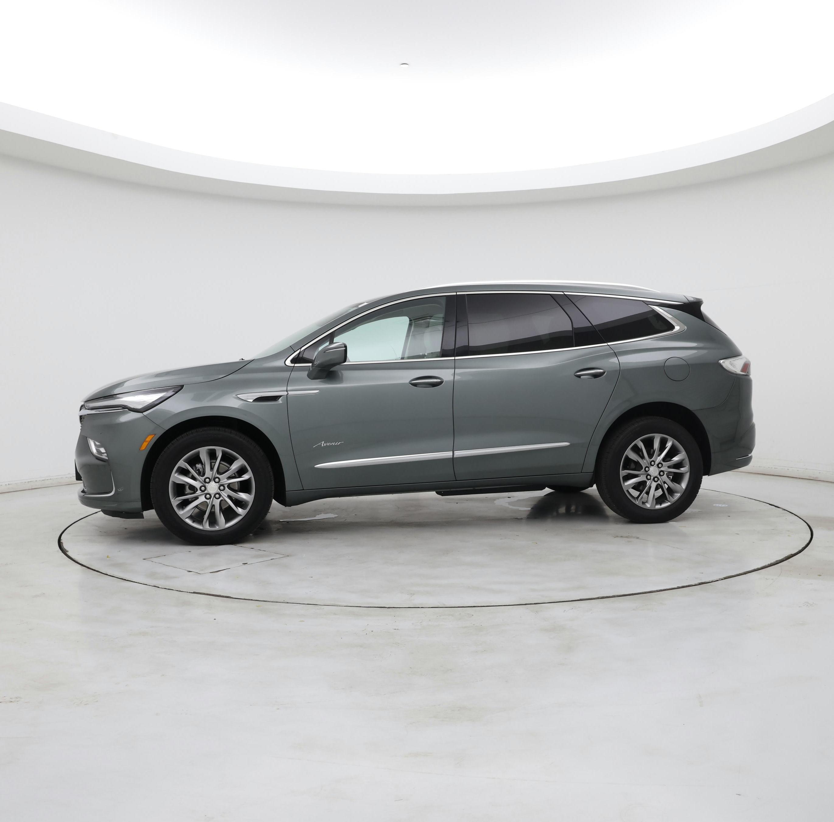 Thumbnail: 2022 Buick Enclave - 3