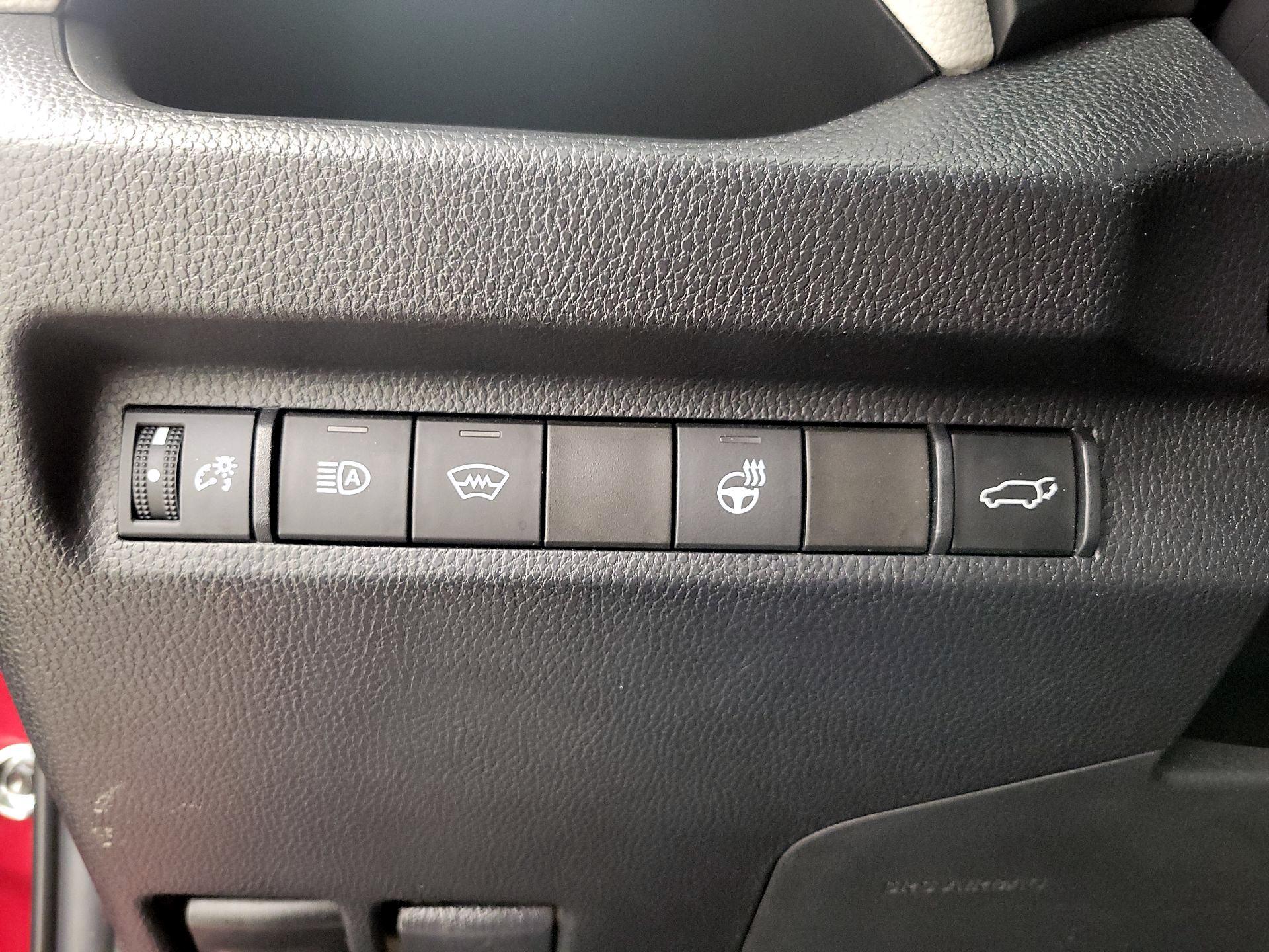 Thumbnail: 2023 Toyota RAV4 - 13