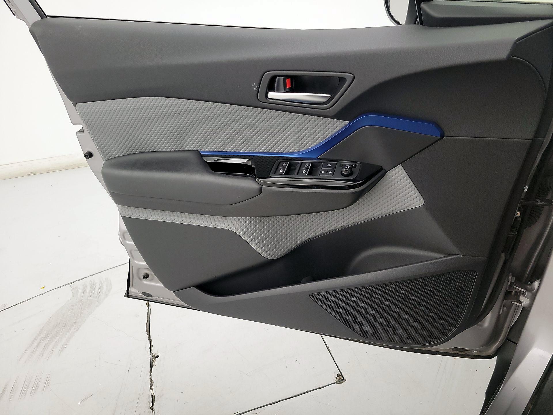 Thumbnail: 2019 Toyota C-HR - 12