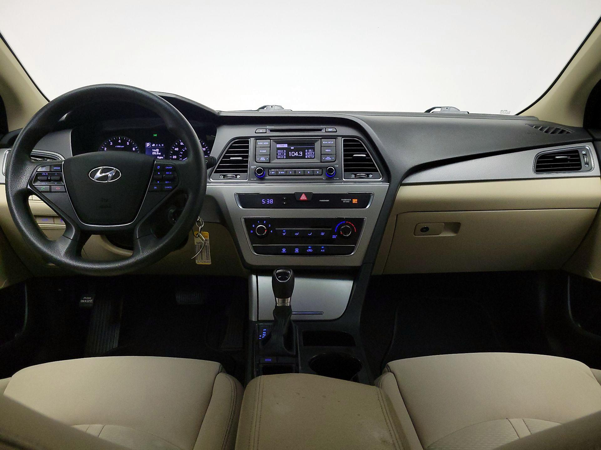 Thumbnail: 2017 Hyundai Sonata - 9