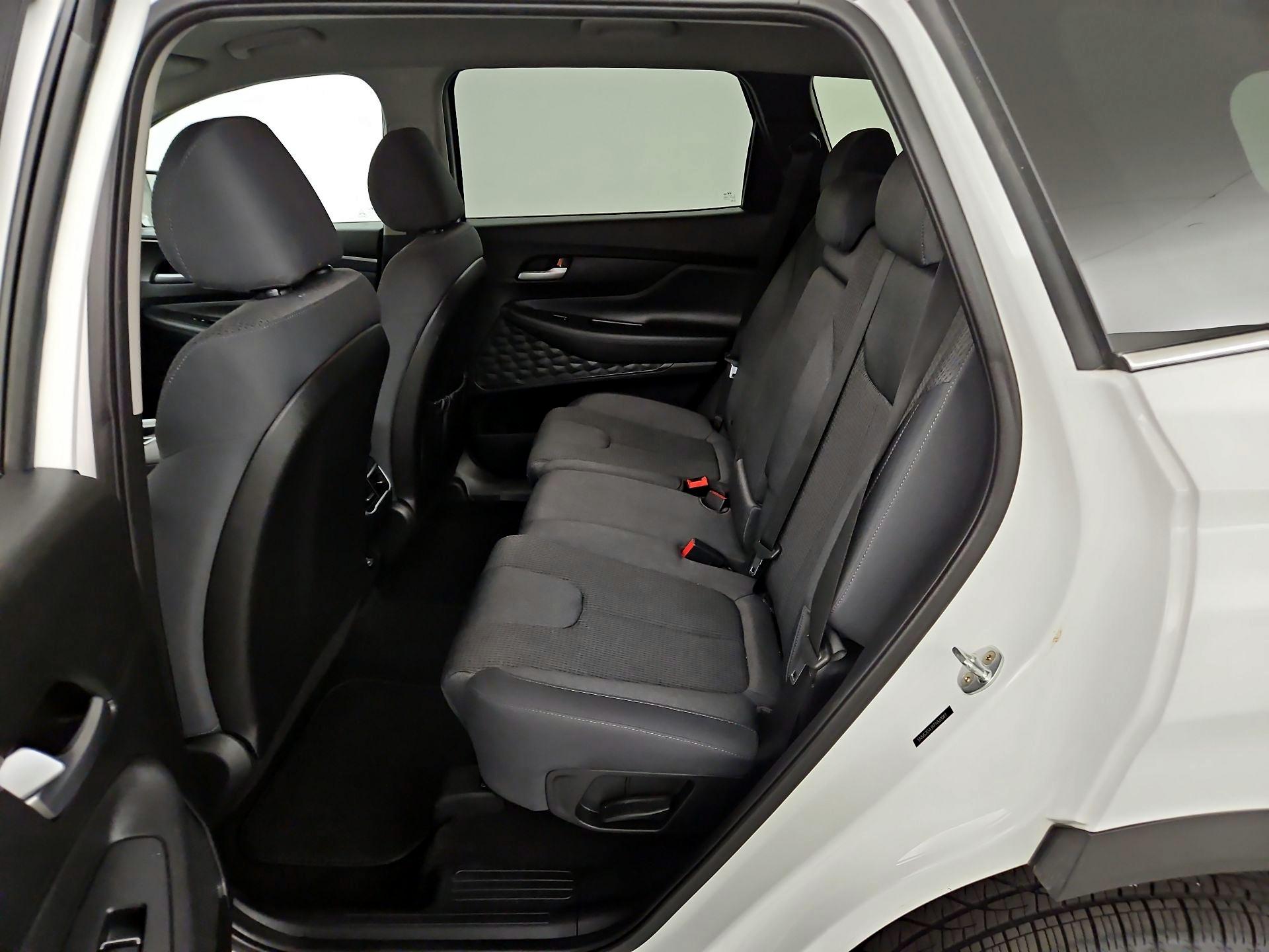 Thumbnail: 2023 Hyundai Santa Fe - 20