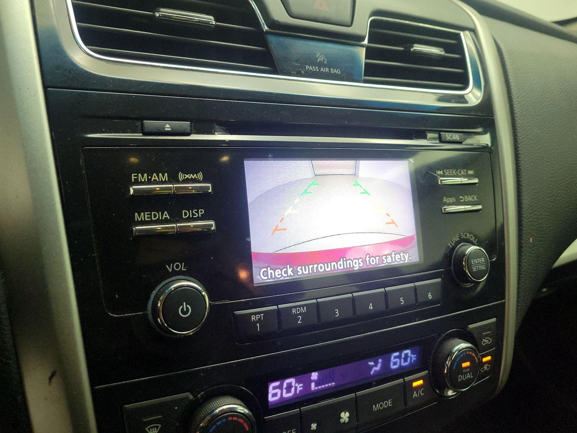 Thumbnail: 2014 Nissan Altima - 13