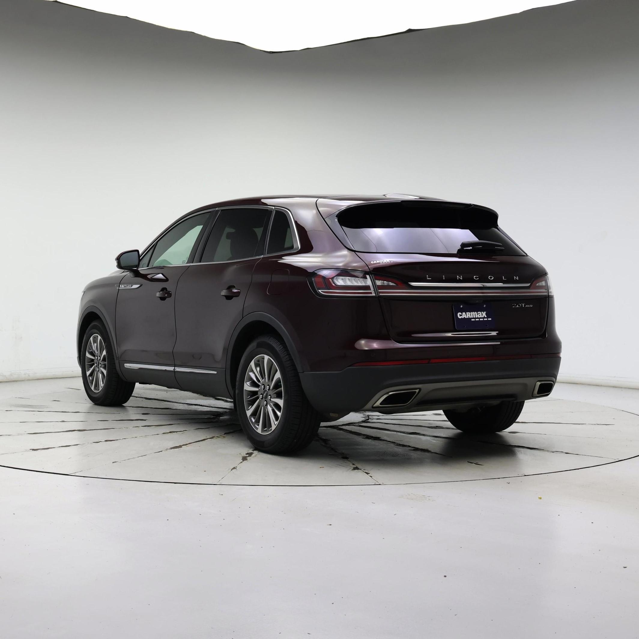 Thumbnail: 2019 Lincoln Nautilus - 2