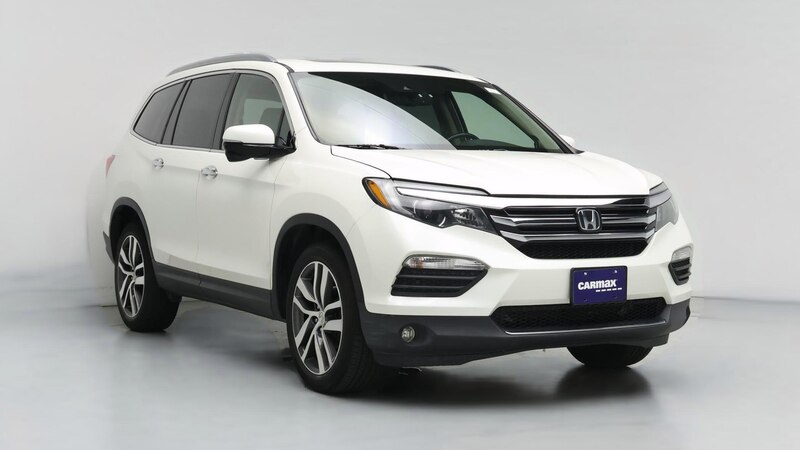 2017 Honda Pilot Touring Hero Image