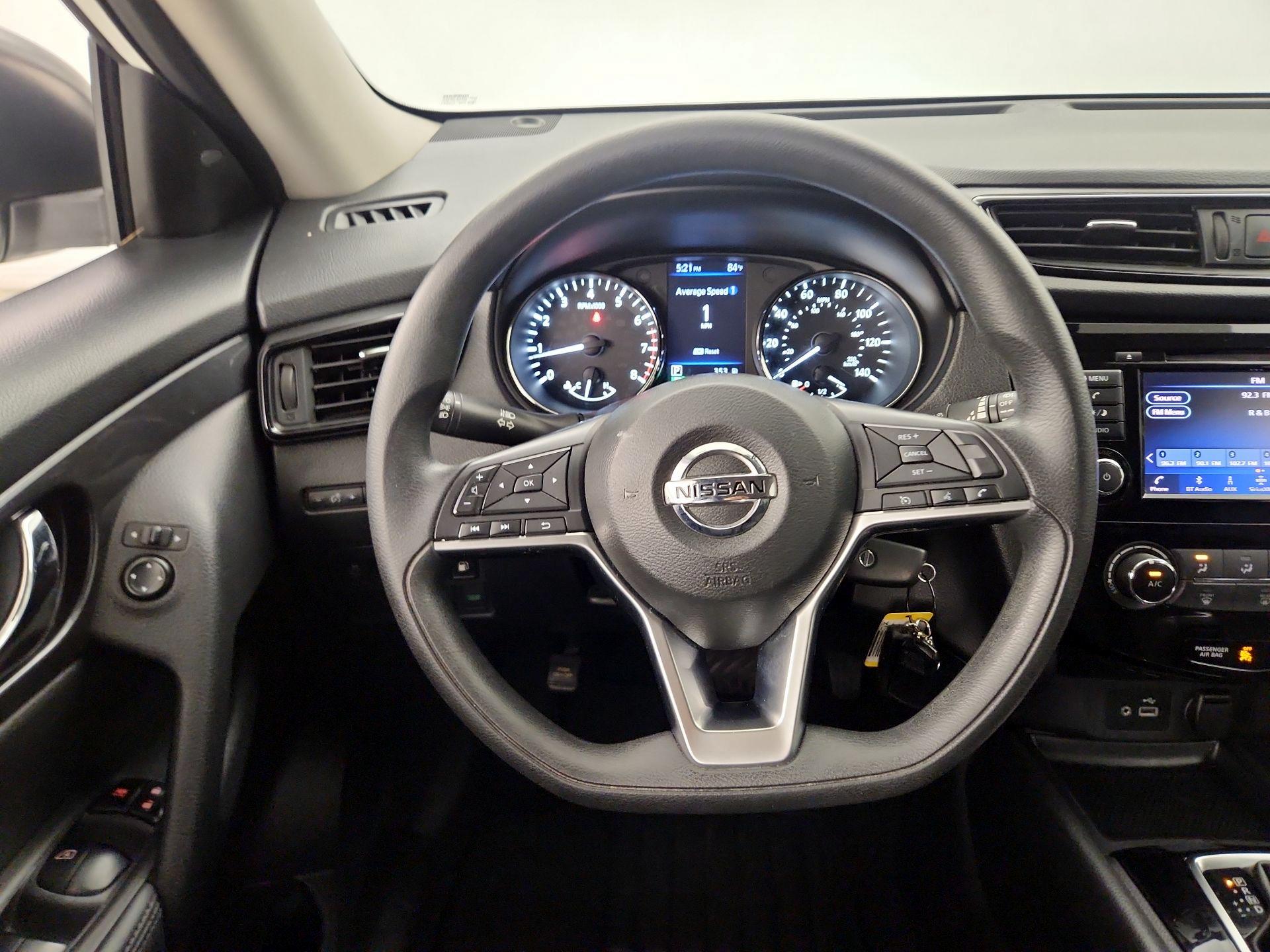 Thumbnail: 2018 Nissan Rogue - 10