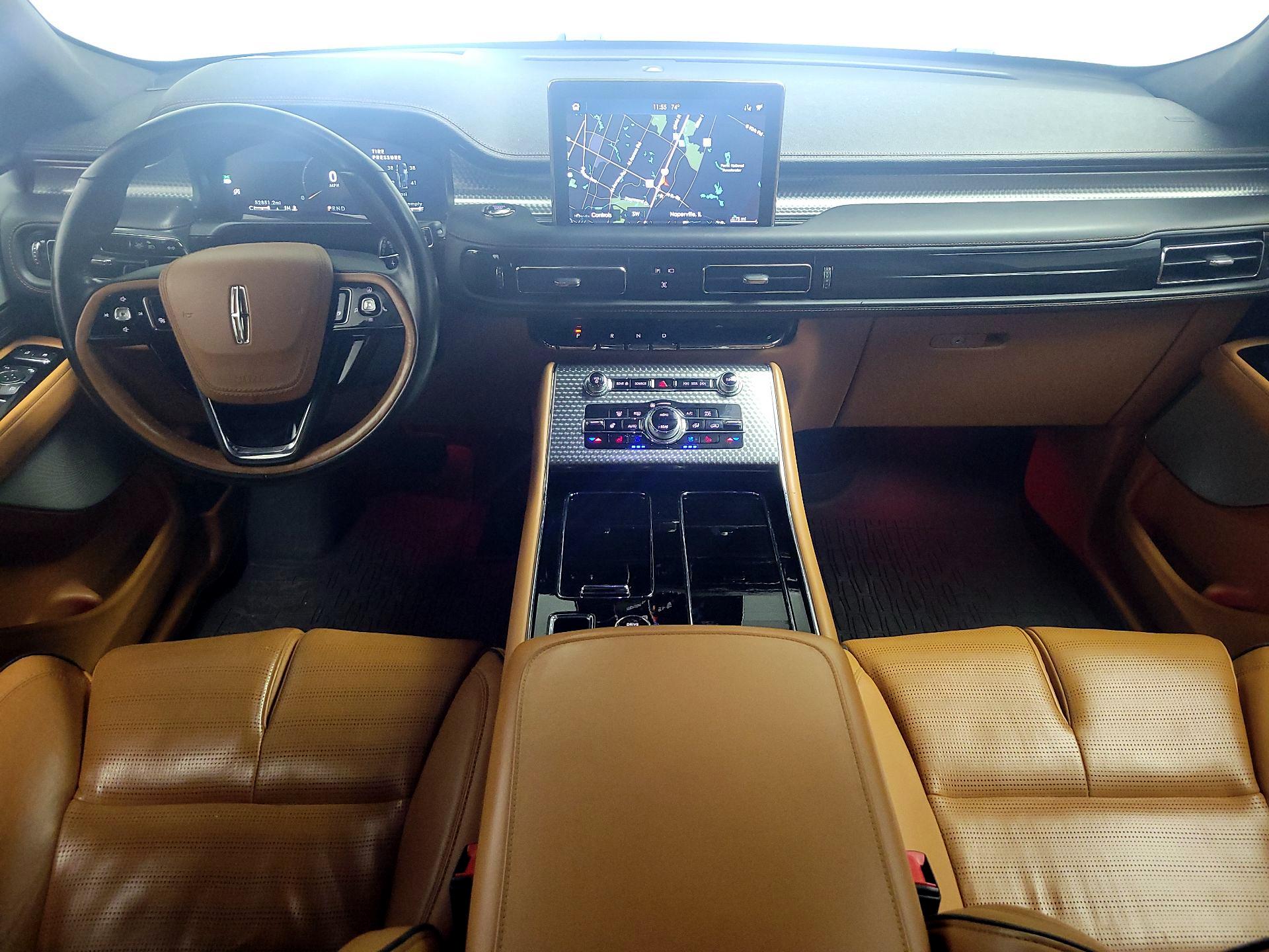 Thumbnail: 2020 Lincoln Aviator - 9