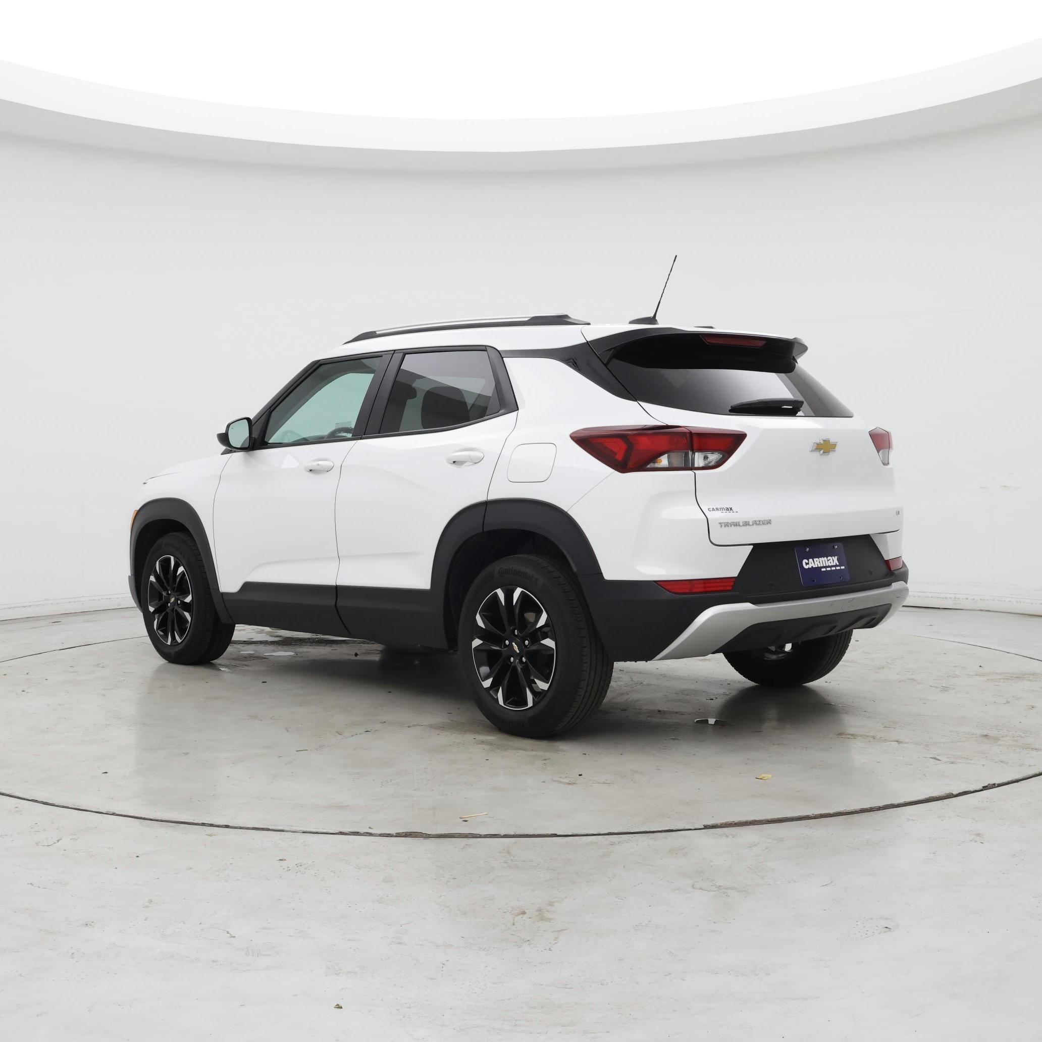 Thumbnail: 2022 Chevrolet TrailBlazer - 2