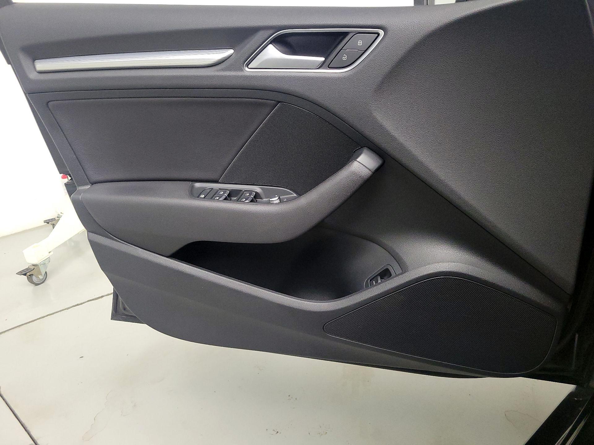 Thumbnail: 2015 Audi A3 - 12