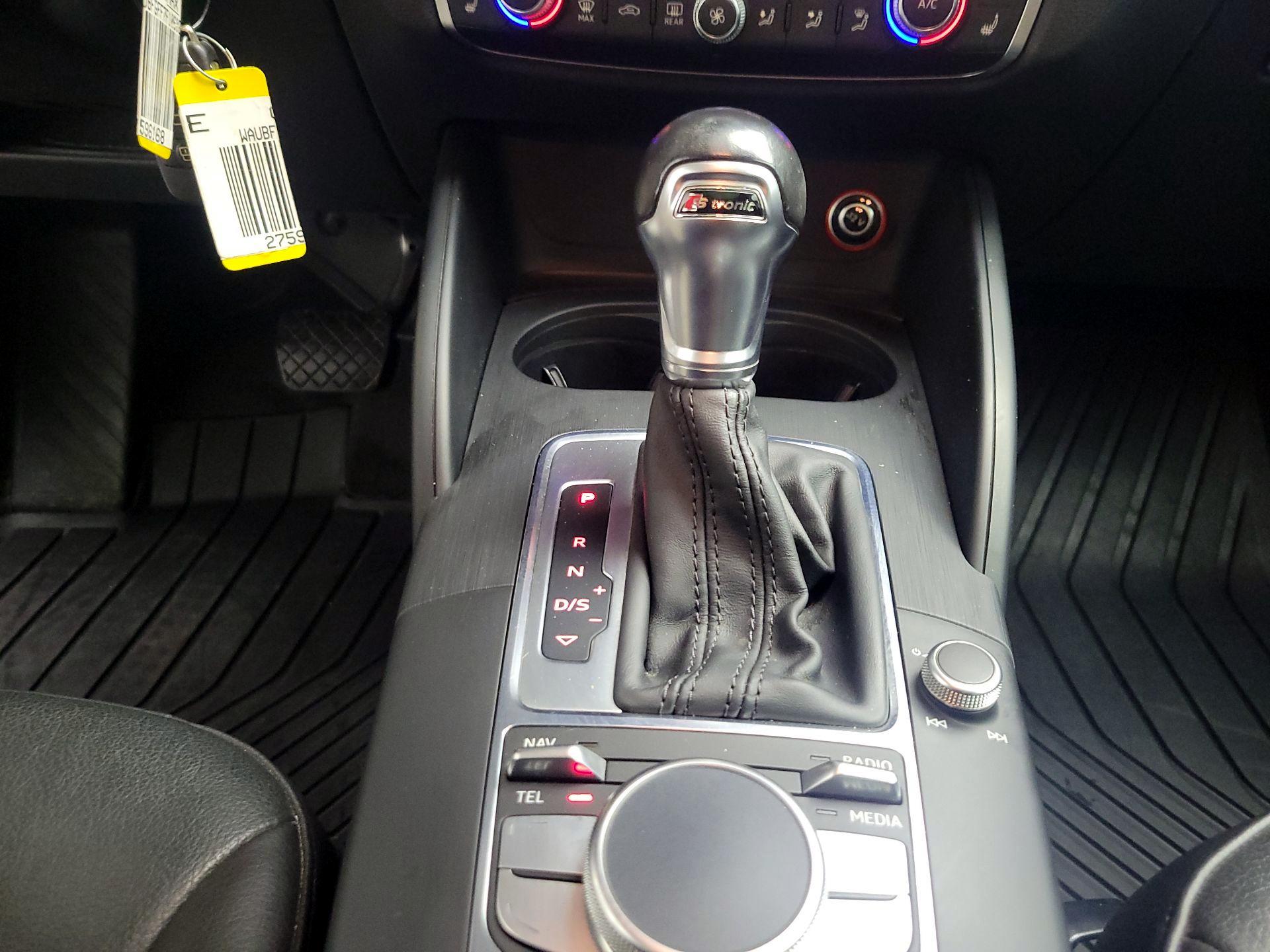 Thumbnail: 2015 Audi A3 - 16
