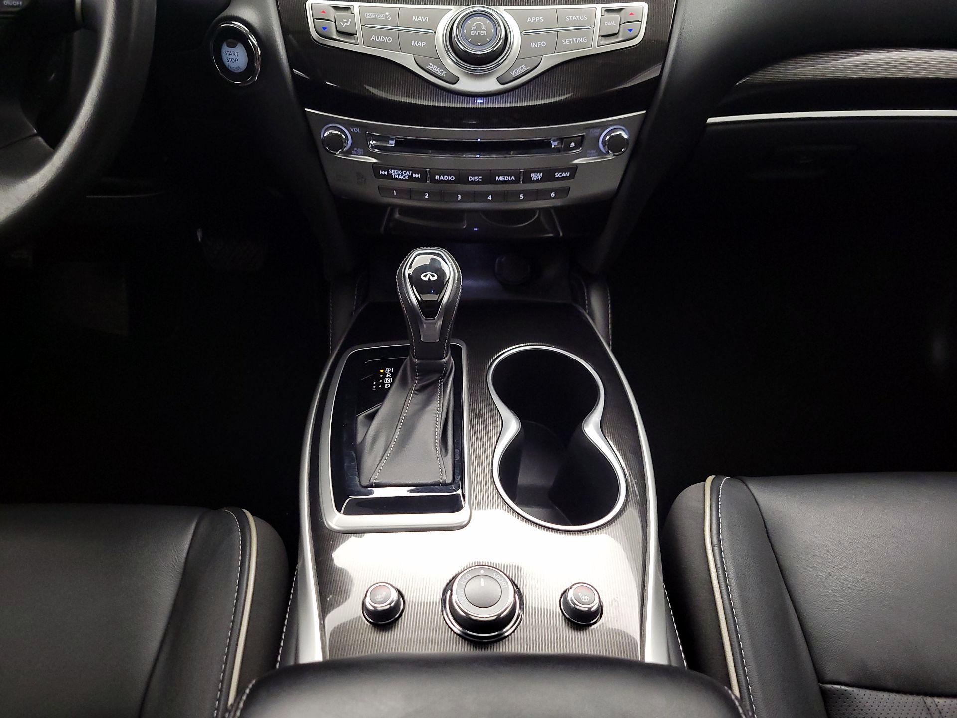 Thumbnail: 2019 INFINITI QX60 - 18