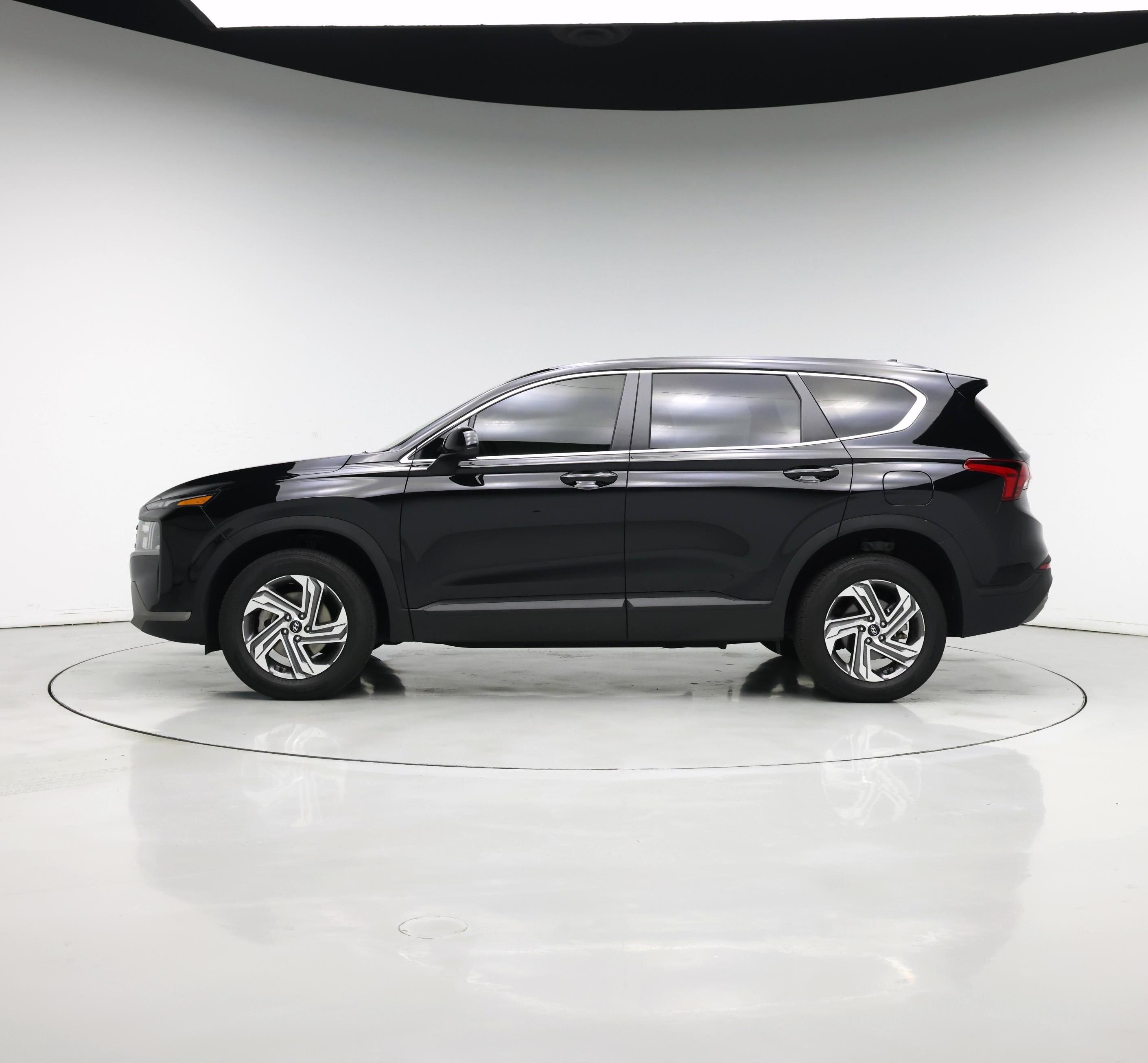 Thumbnail: 2023 Hyundai Santa Fe - 3