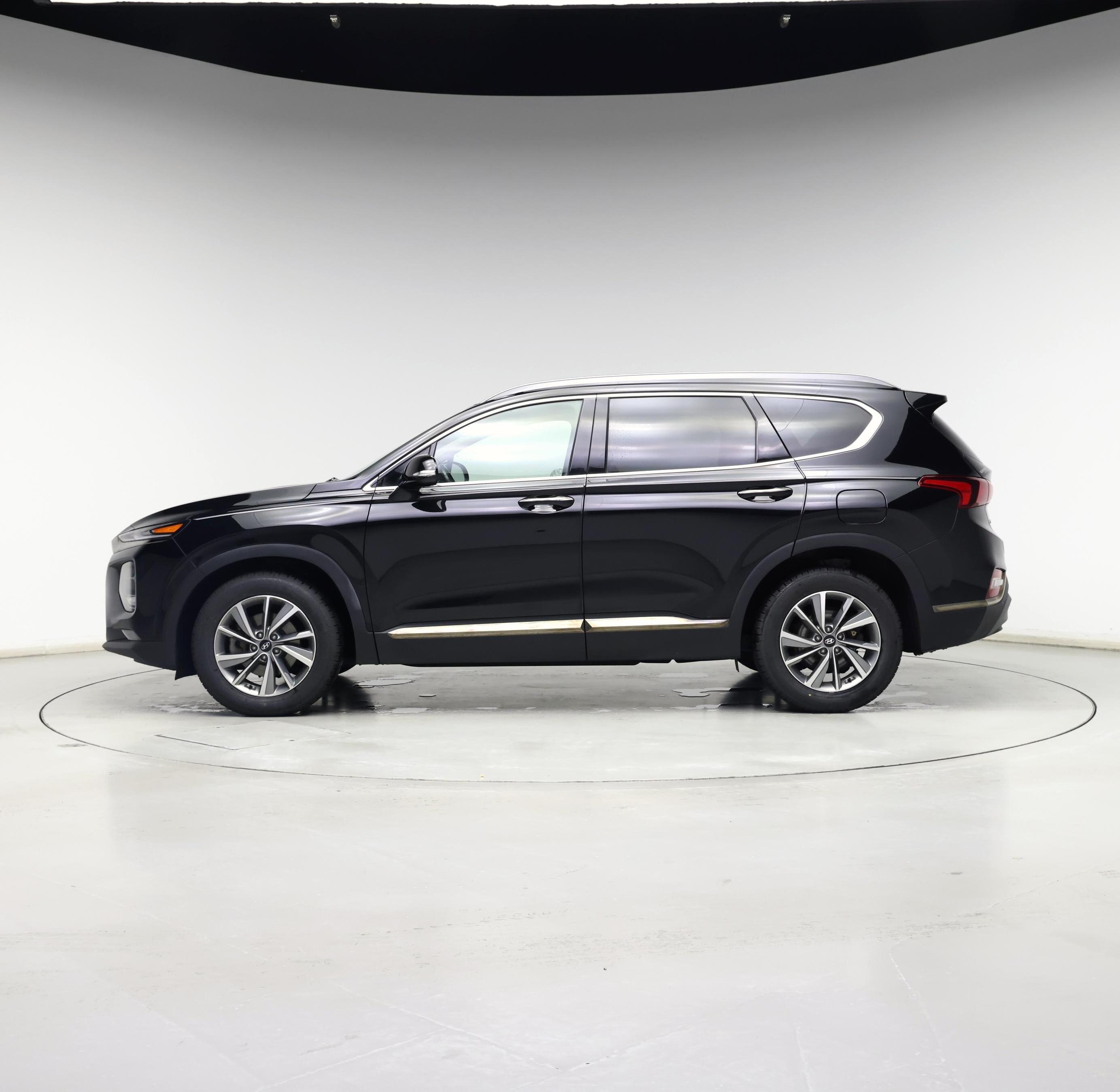 Thumbnail: 2019 Hyundai Santa Fe - 3