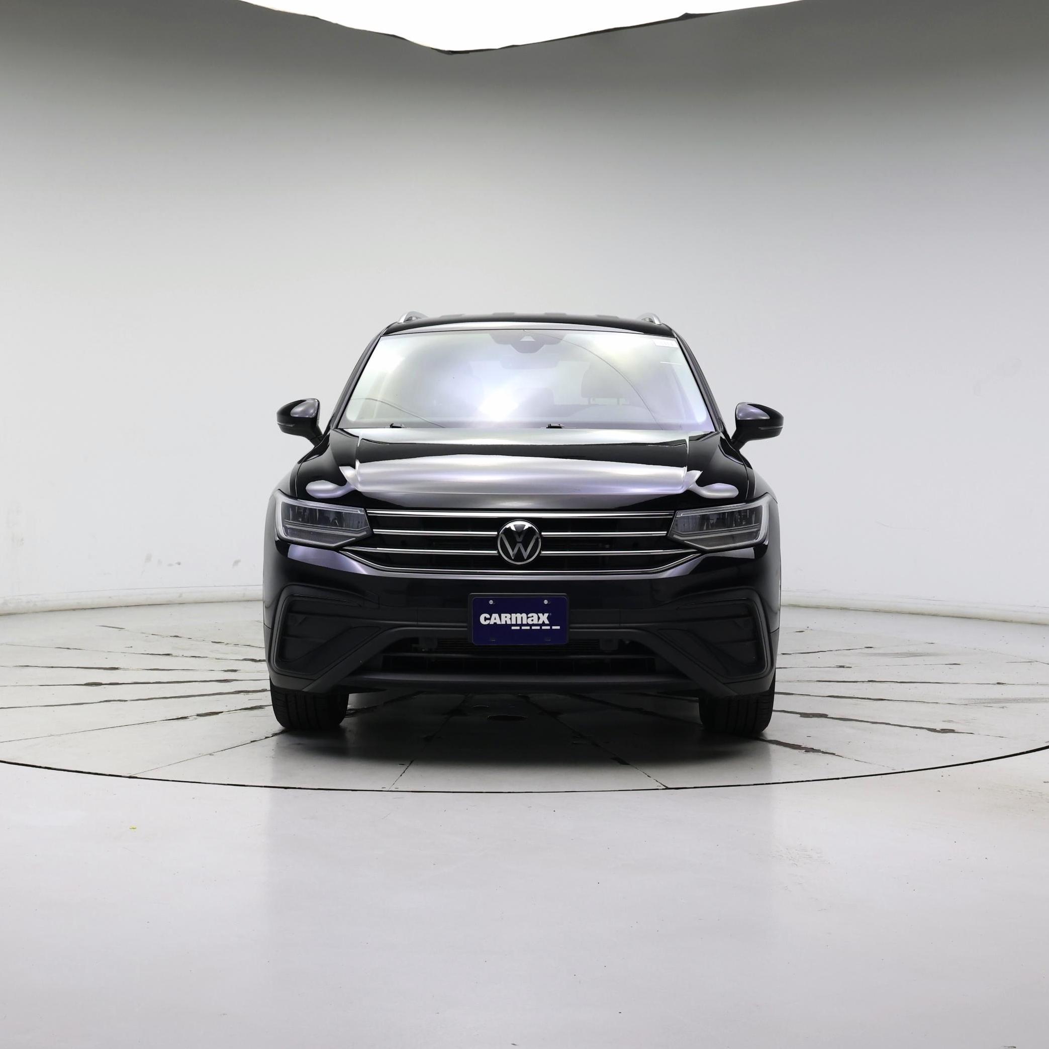 Thumbnail: 2022 Volkswagen Tiguan - 5