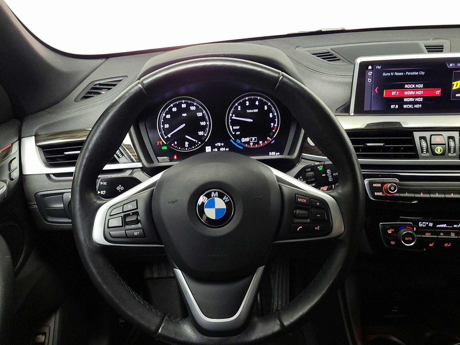 Thumbnail: 2021 BMW X1 - 10