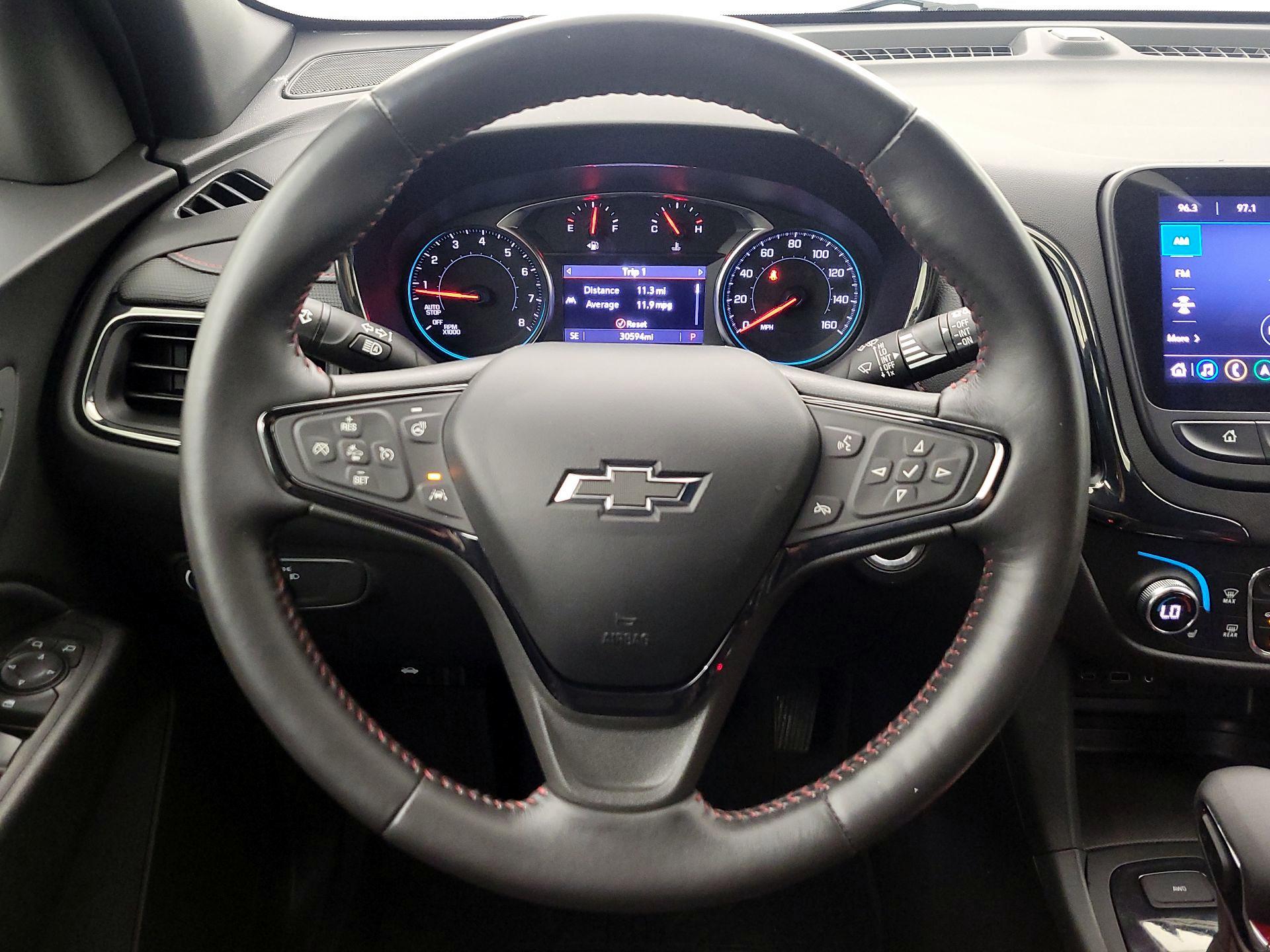 Thumbnail: 2022 Chevrolet Equinox - 10