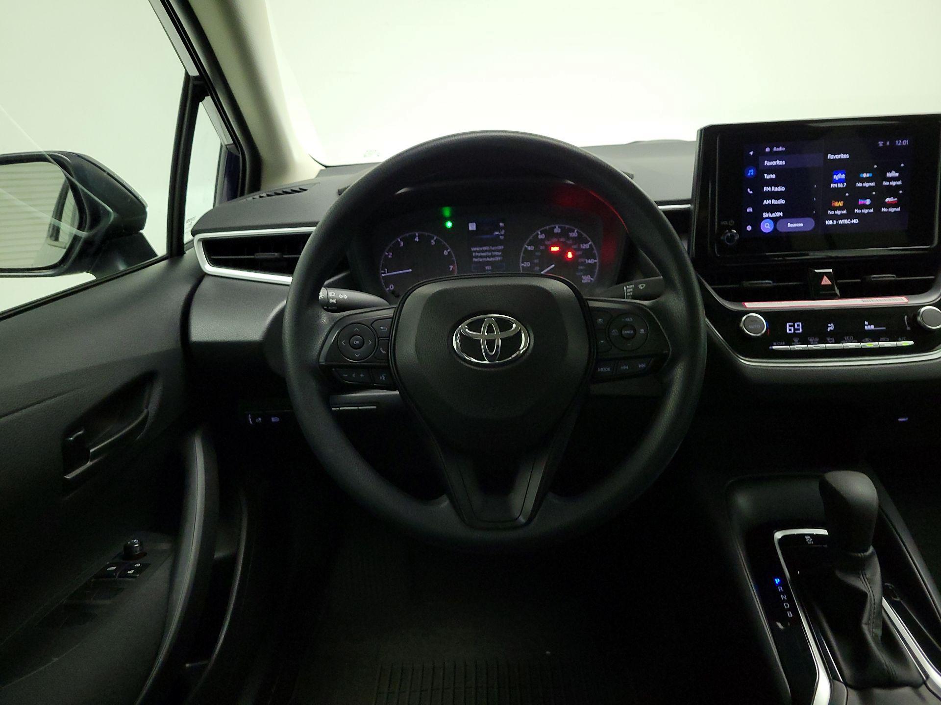 Thumbnail: 2024 Toyota Corolla - 10