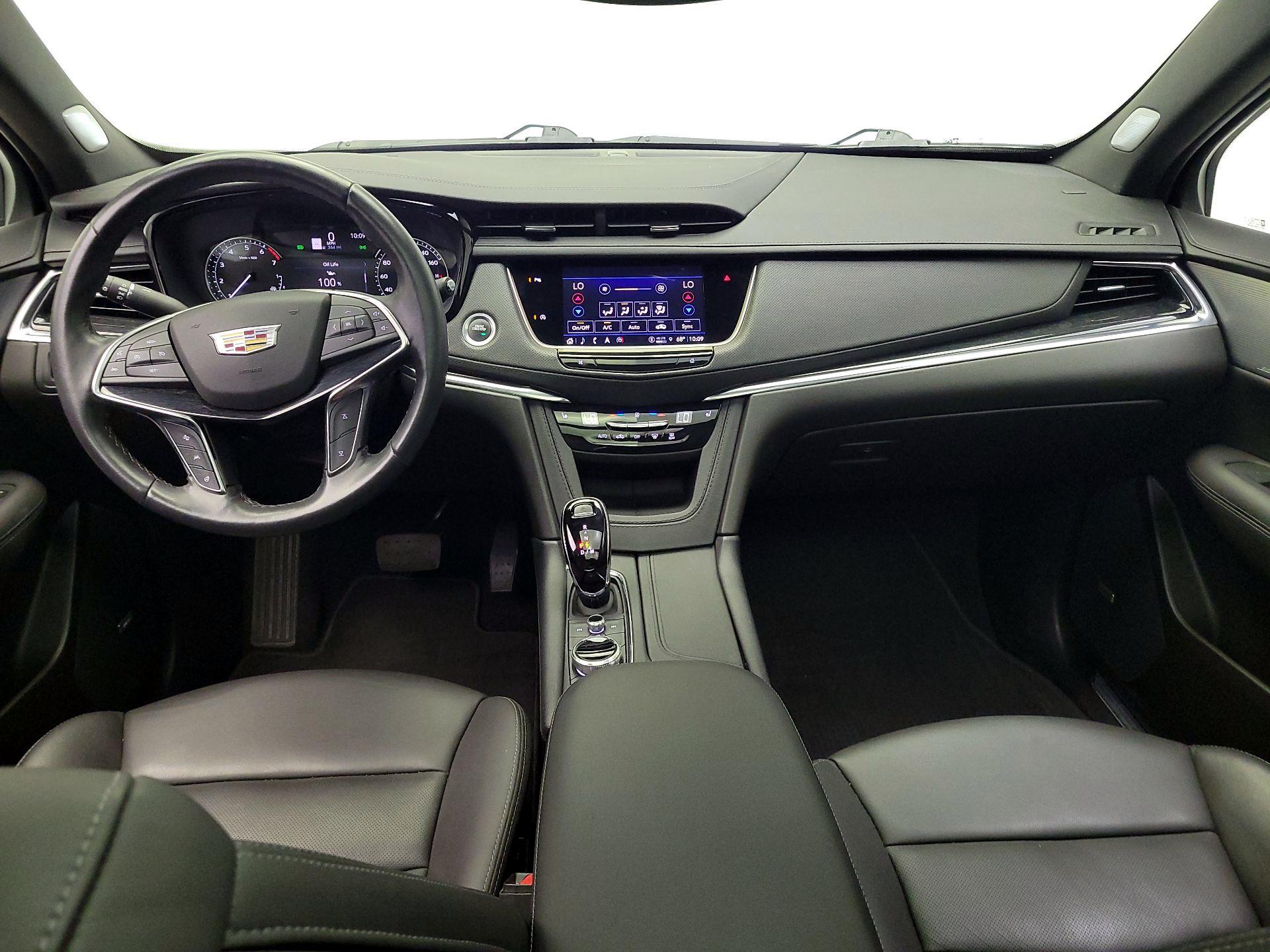 Thumbnail: 2023 Cadillac XT5 - 9
