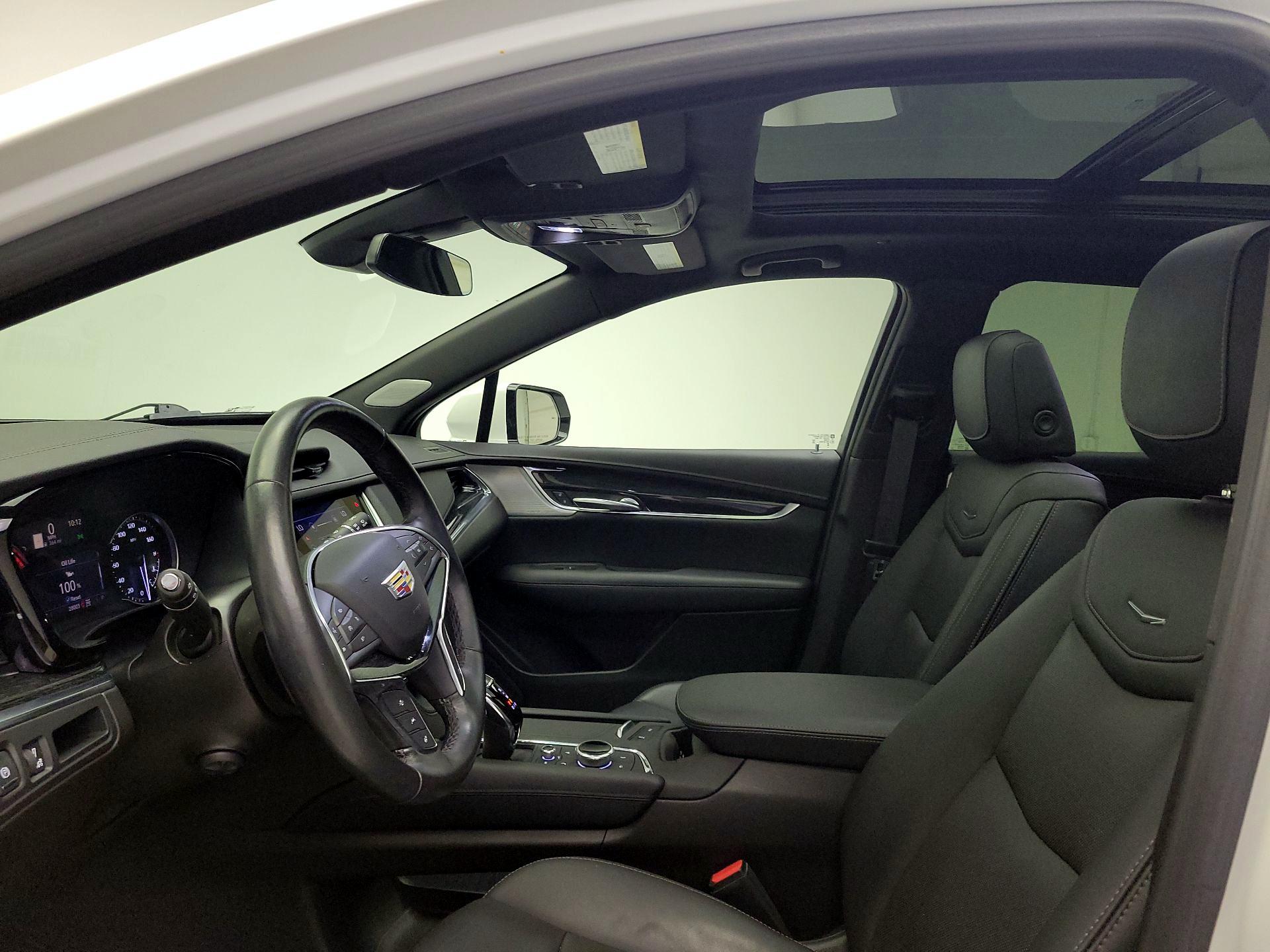 Thumbnail: 2023 Cadillac XT5 - 20