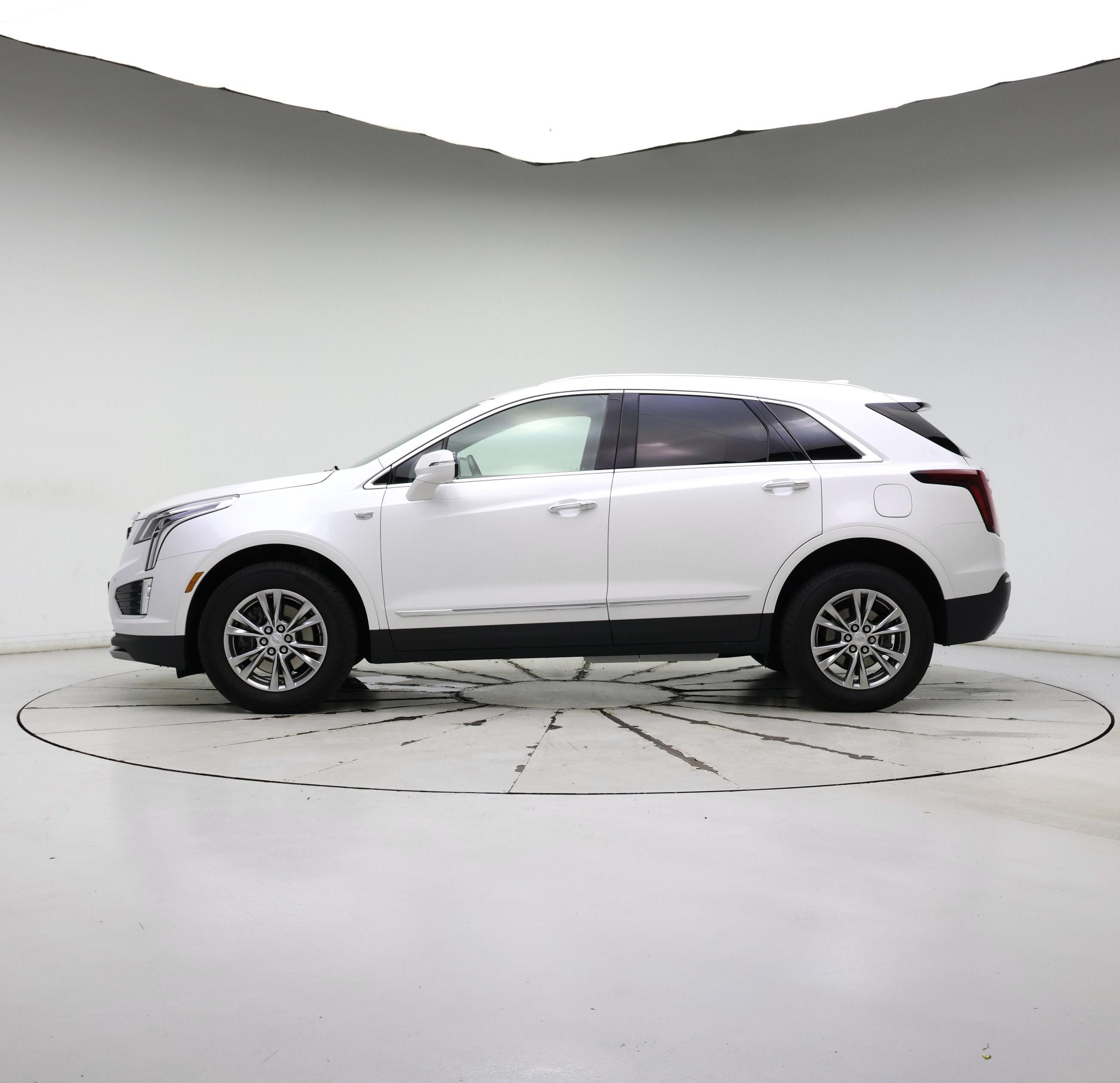 Thumbnail: 2023 Cadillac XT5 - 3