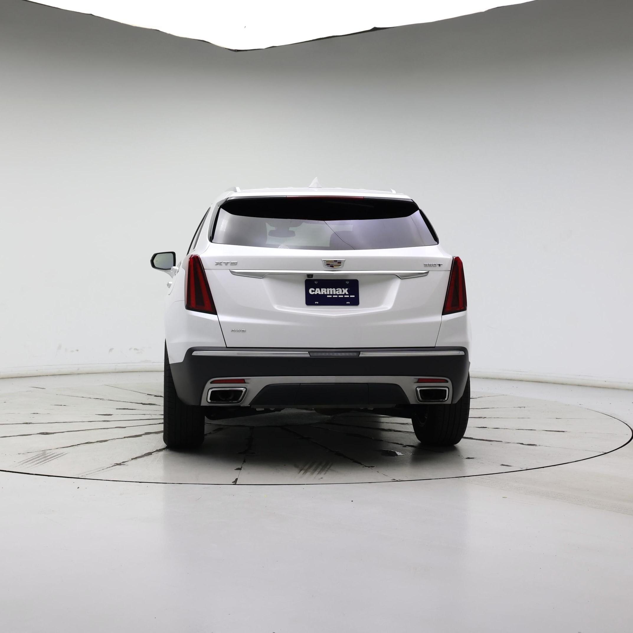 Thumbnail: 2023 Cadillac XT5 - 6