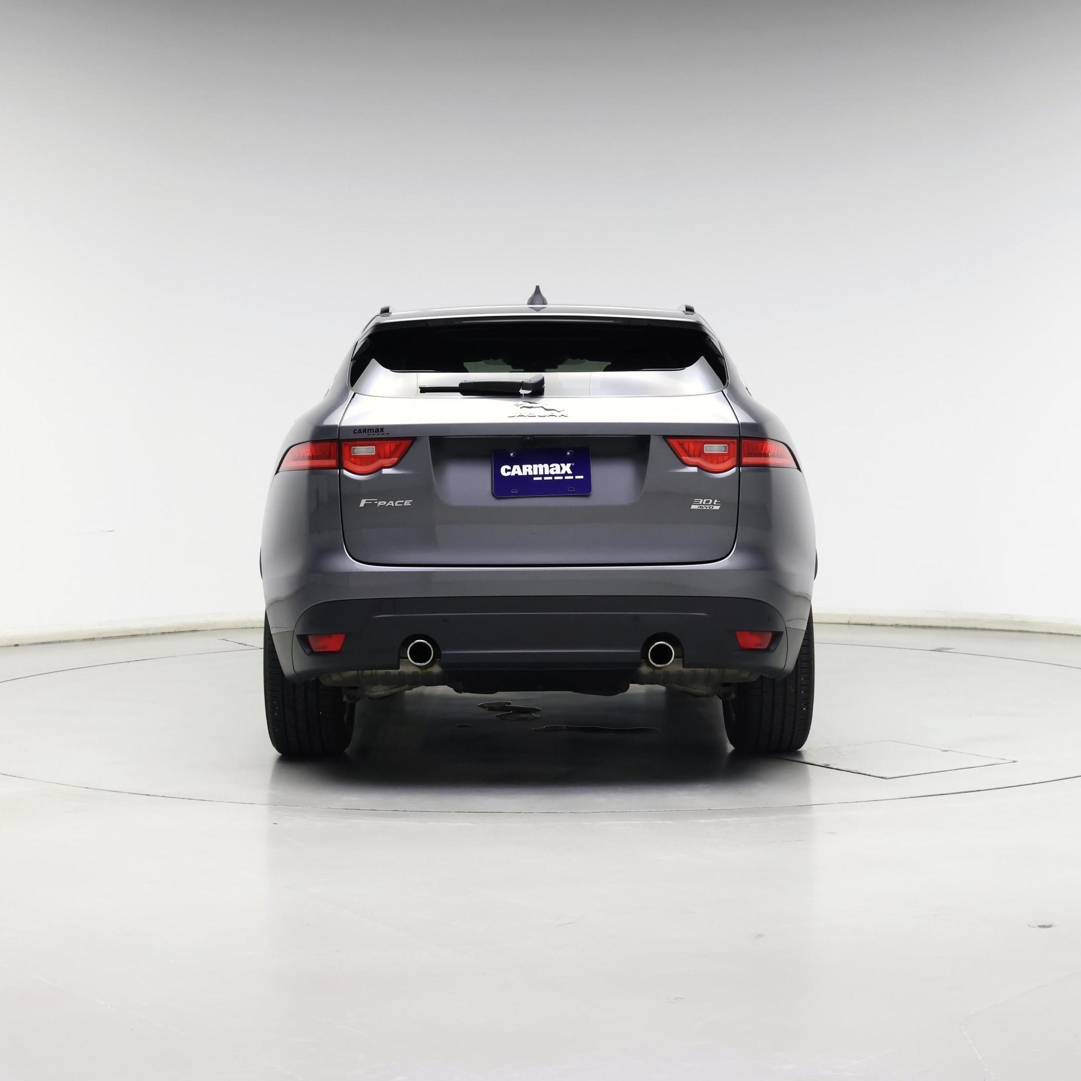 Thumbnail: 2019 Jaguar F-Pace - 6