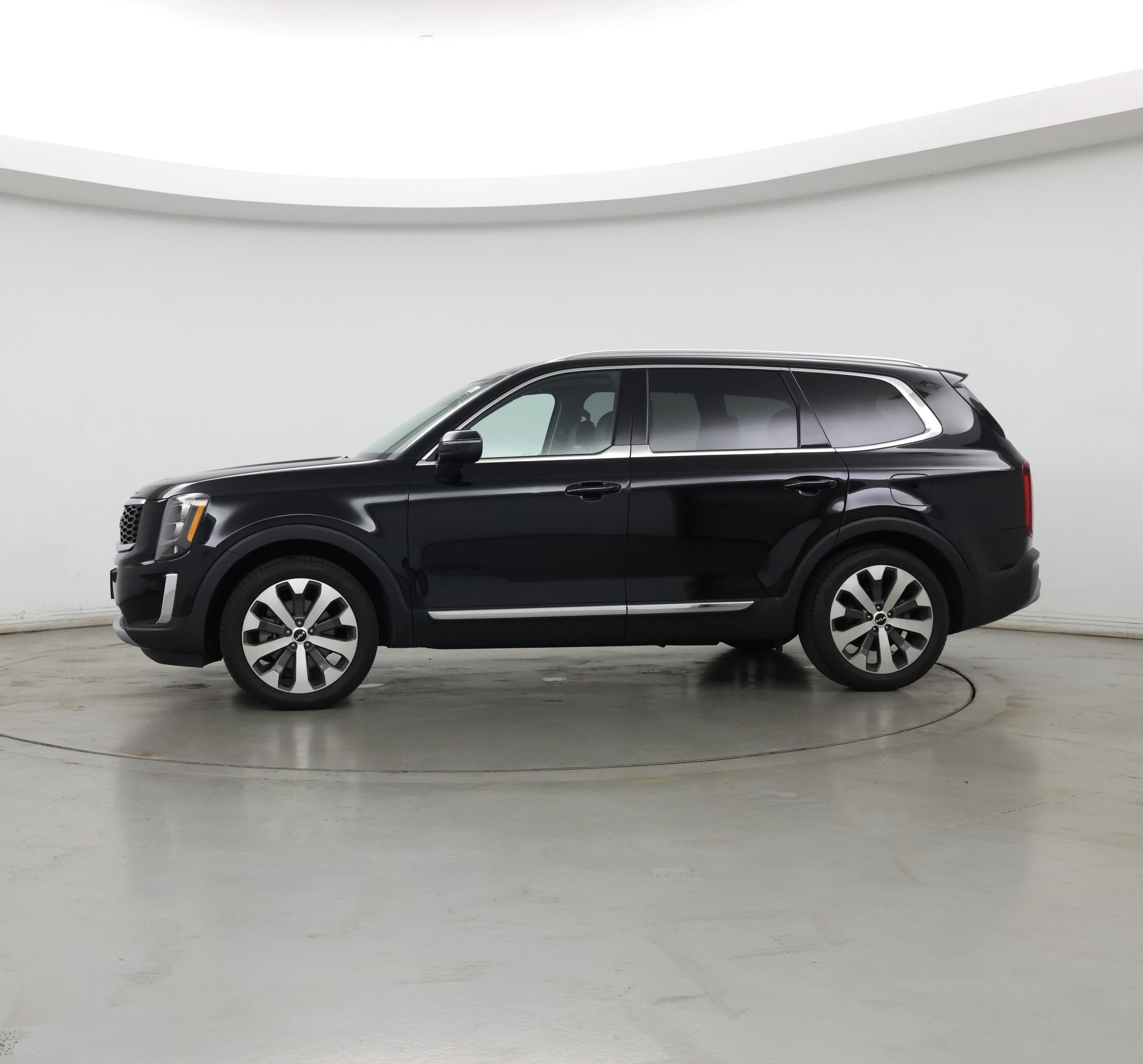 Thumbnail: 2022 Kia Telluride - 3