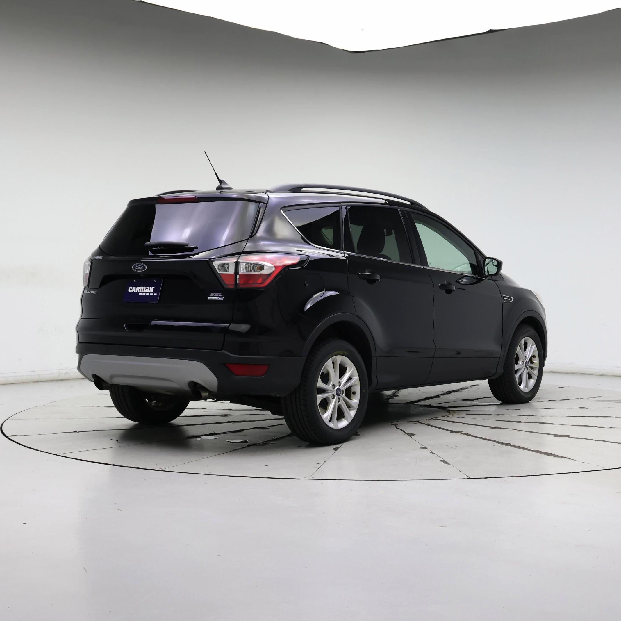 Thumbnail: 2018 Ford Escape - 8