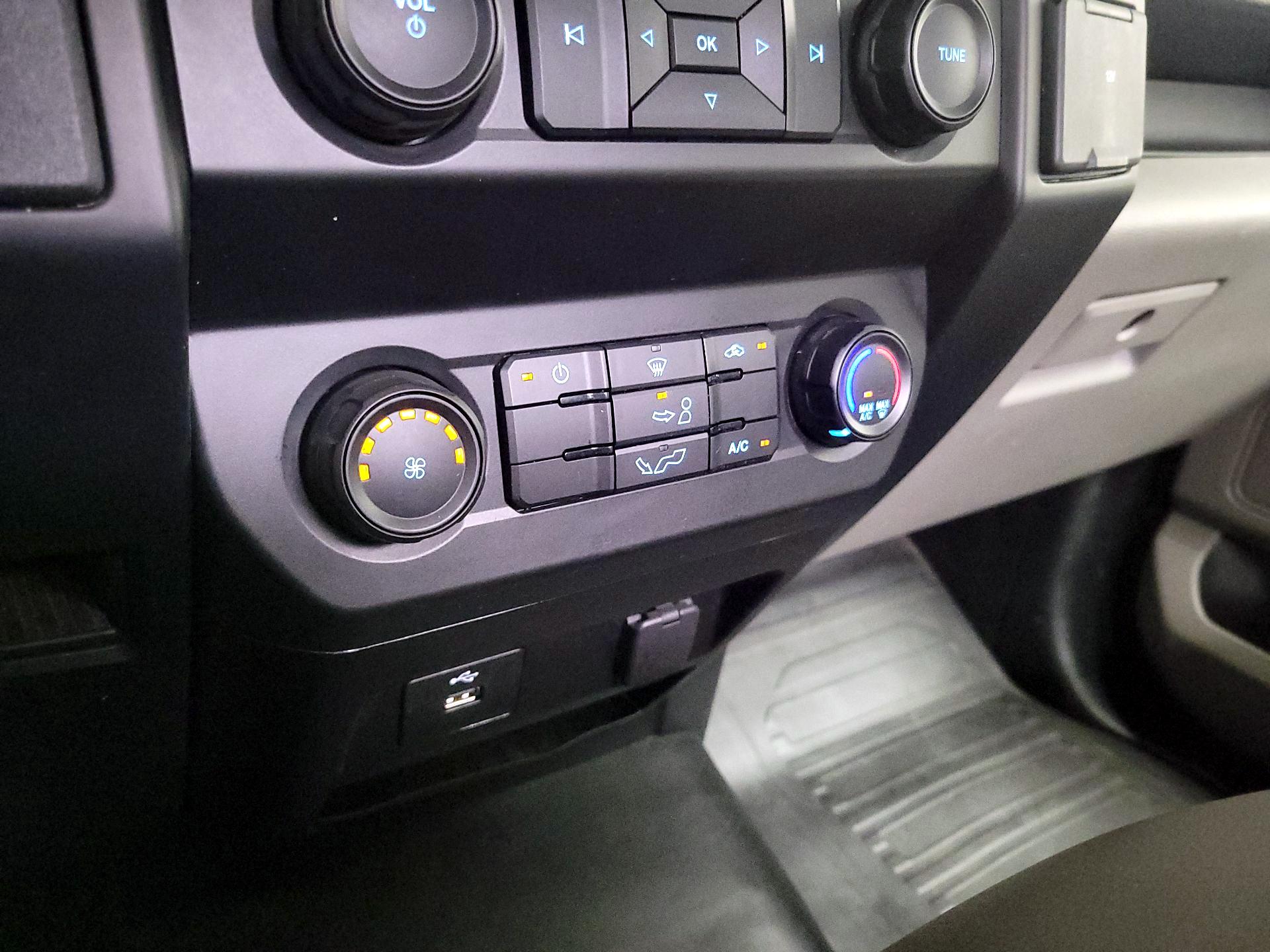 Thumbnail: 2020 Ford F-150 - 16