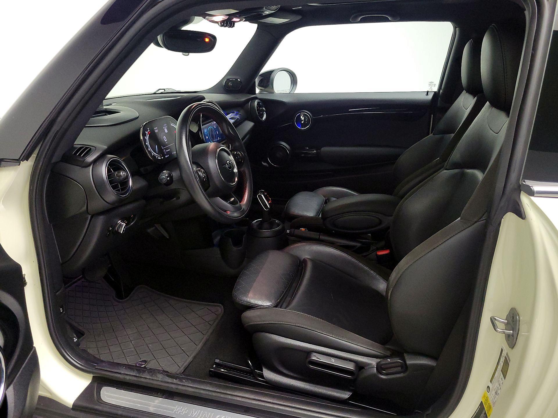 Thumbnail: 2021 MINI Cooper Hardtop - 11