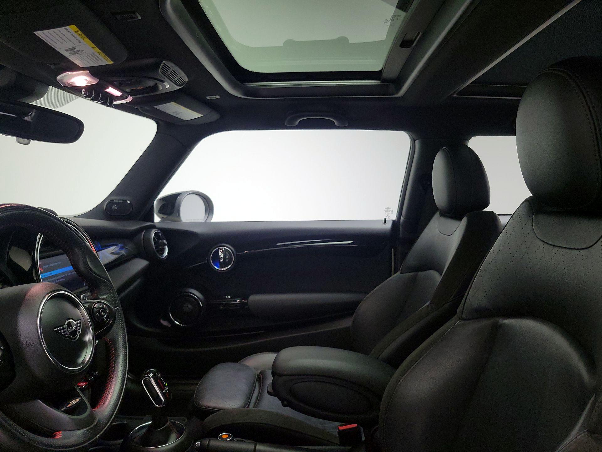 Thumbnail: 2021 MINI Cooper Hardtop - 20