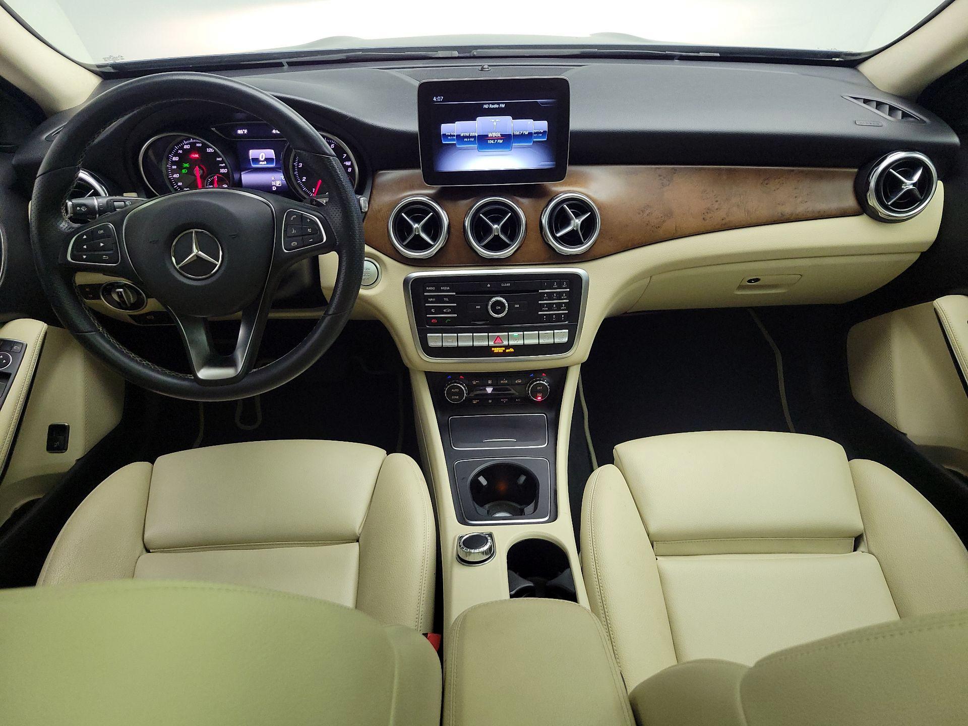 Thumbnail: 2019 Mercedes-Benz GLA - 9