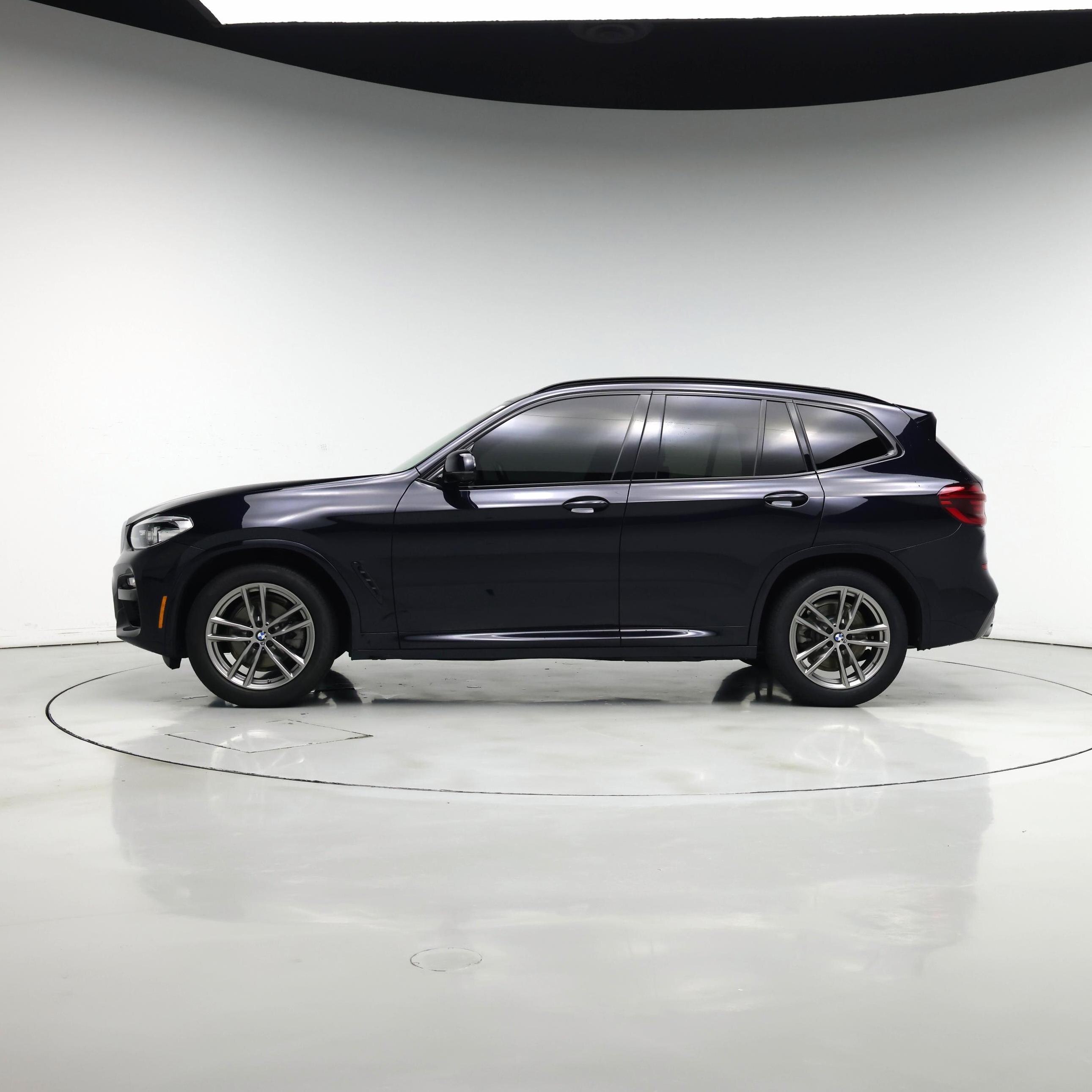 Thumbnail: 2021 BMW X3 - 3