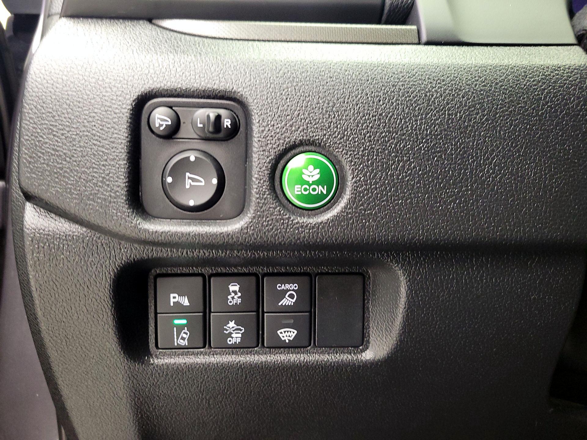 Thumbnail: 2025 Honda Ridgeline - 13