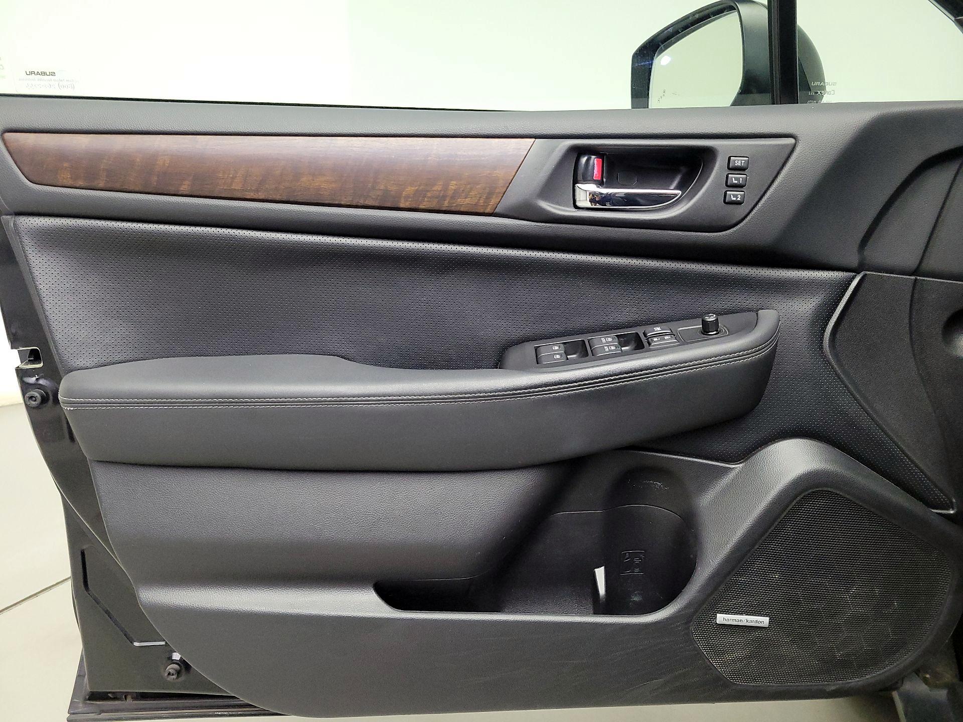 Thumbnail: 2015 Subaru Outback - 12