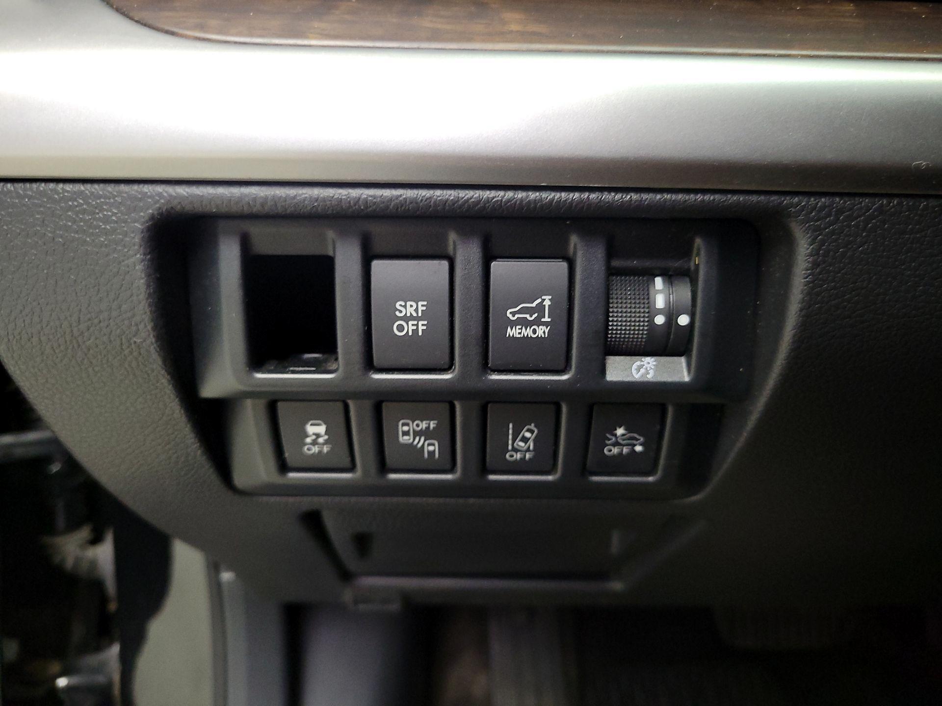 Thumbnail: 2015 Subaru Outback - 13