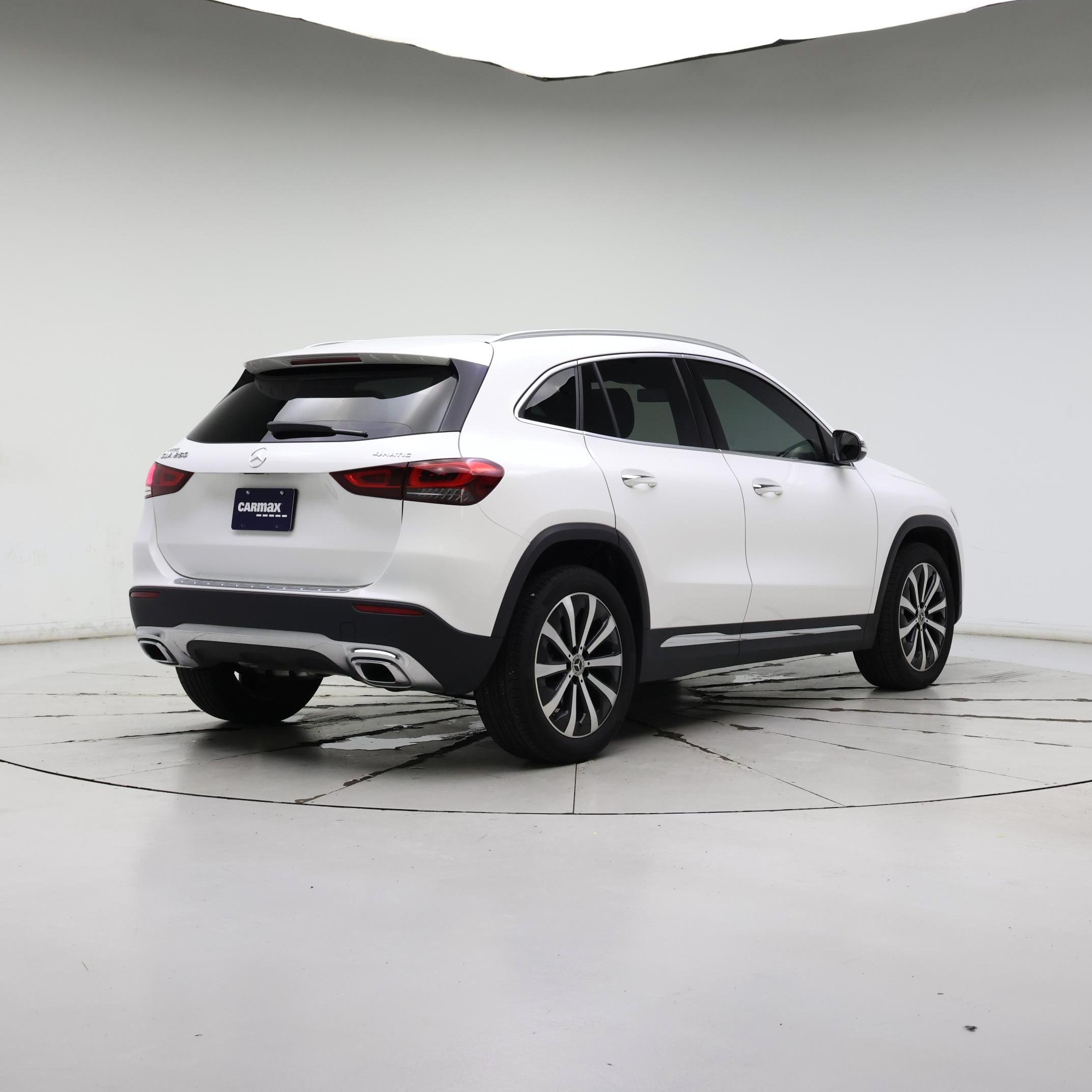 Thumbnail: 2021 Mercedes-Benz GLA - 8