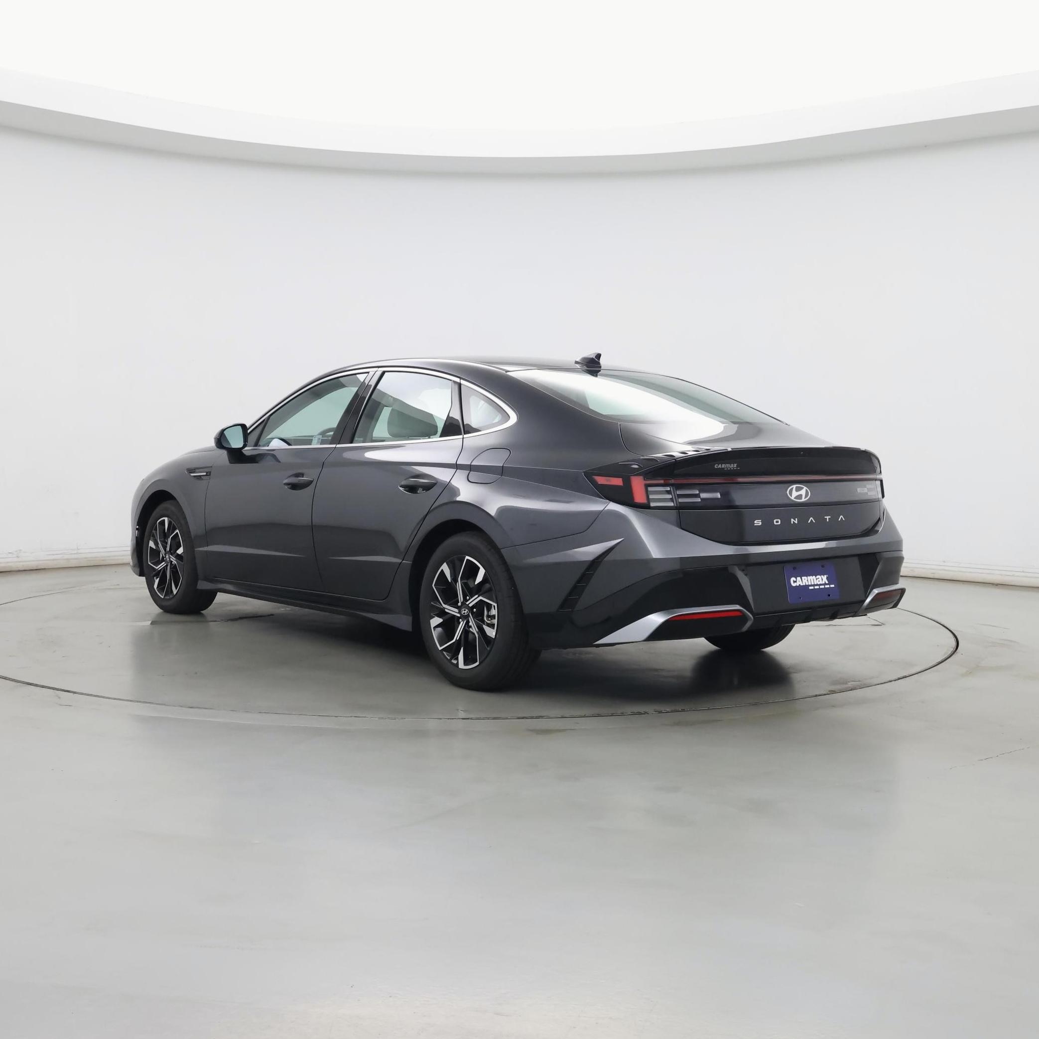 Thumbnail: 2025 Hyundai Sonata - 2