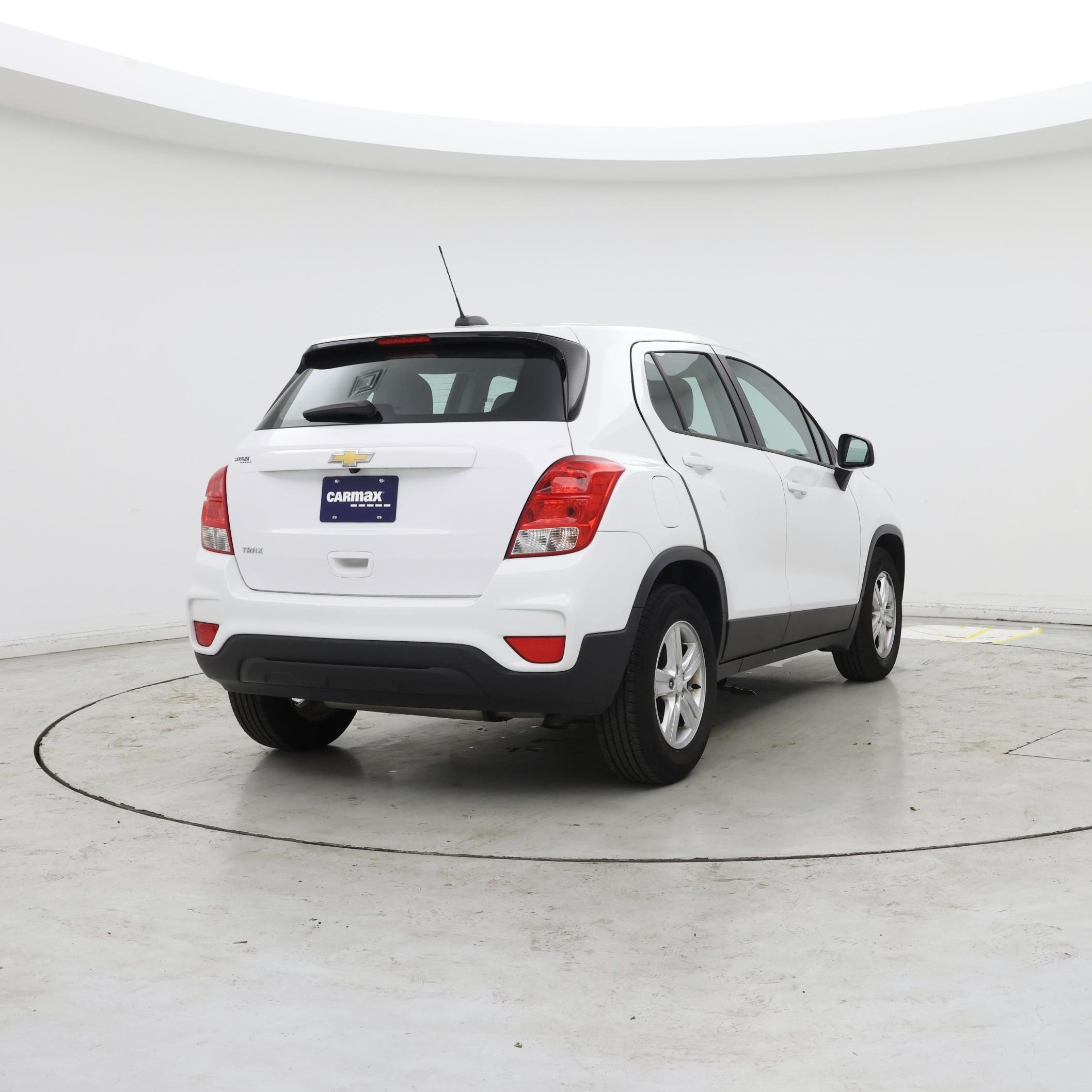 Thumbnail: 2019 Chevrolet Trax - 8