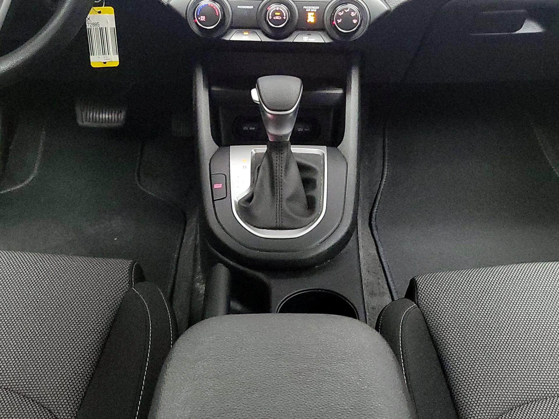 Thumbnail: 2023 Kia Forte - 17