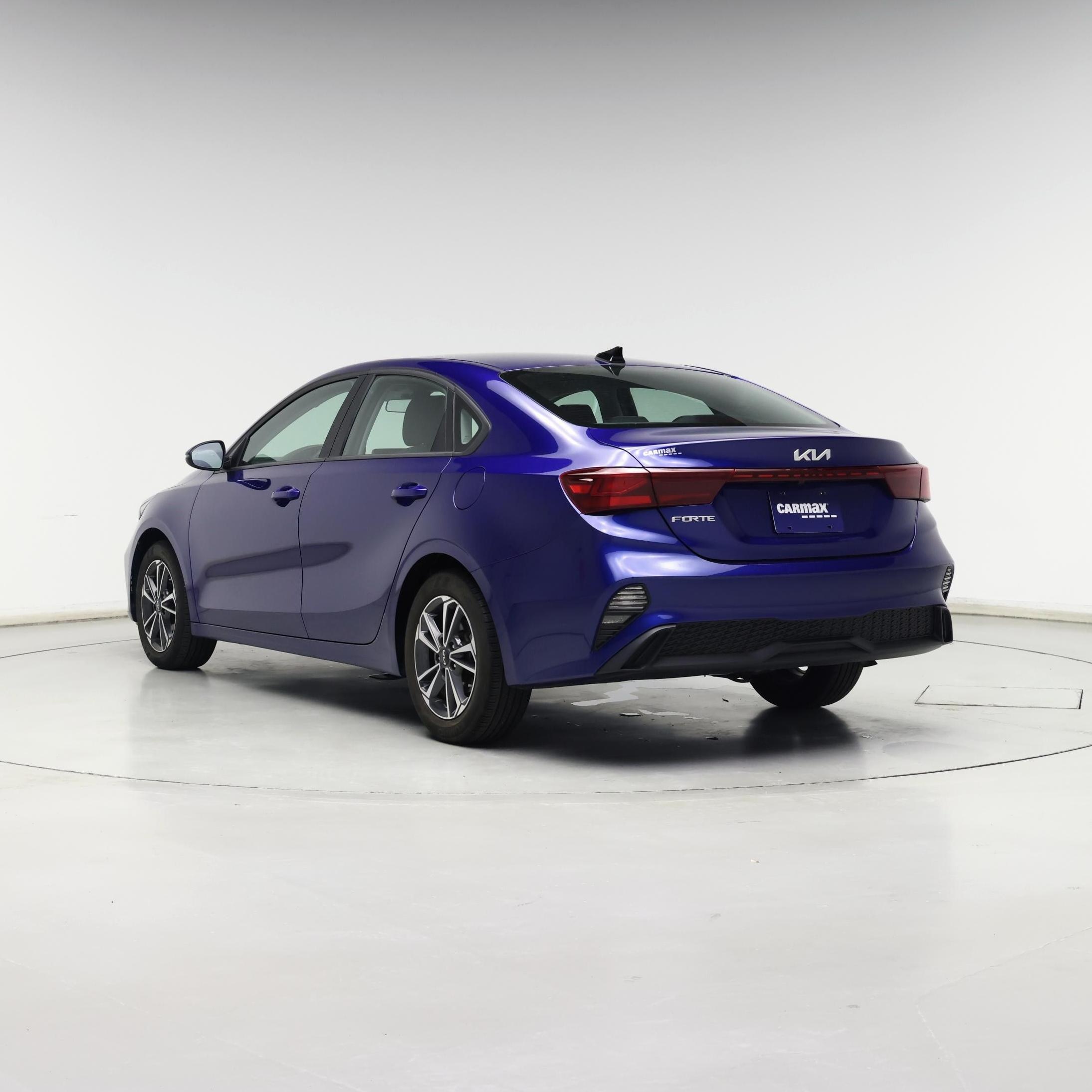 Thumbnail: 2023 Kia Forte - 2
