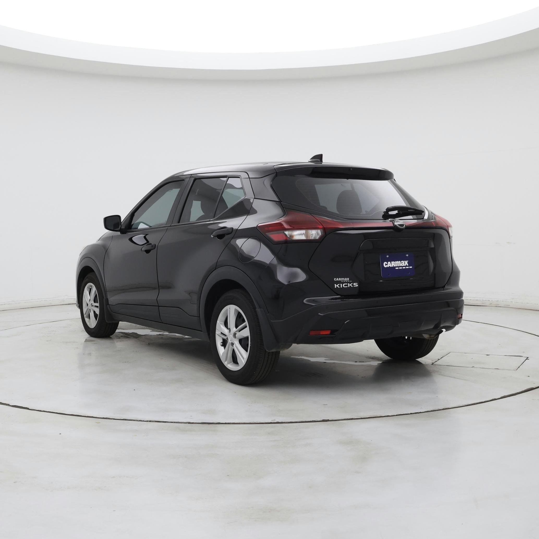 Thumbnail: 2024 Nissan Kicks - 2