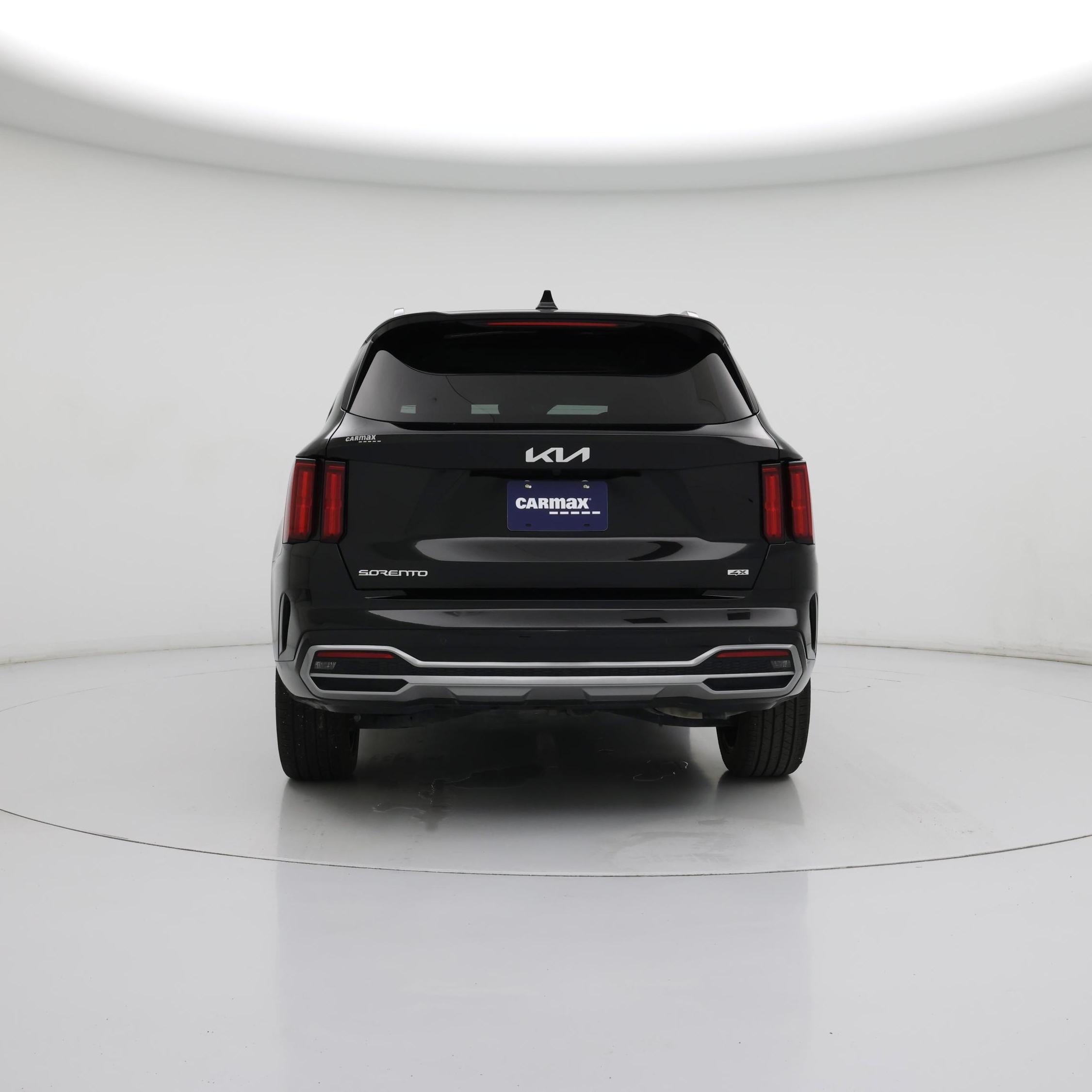 Thumbnail: 2023 Kia Sorento - 6