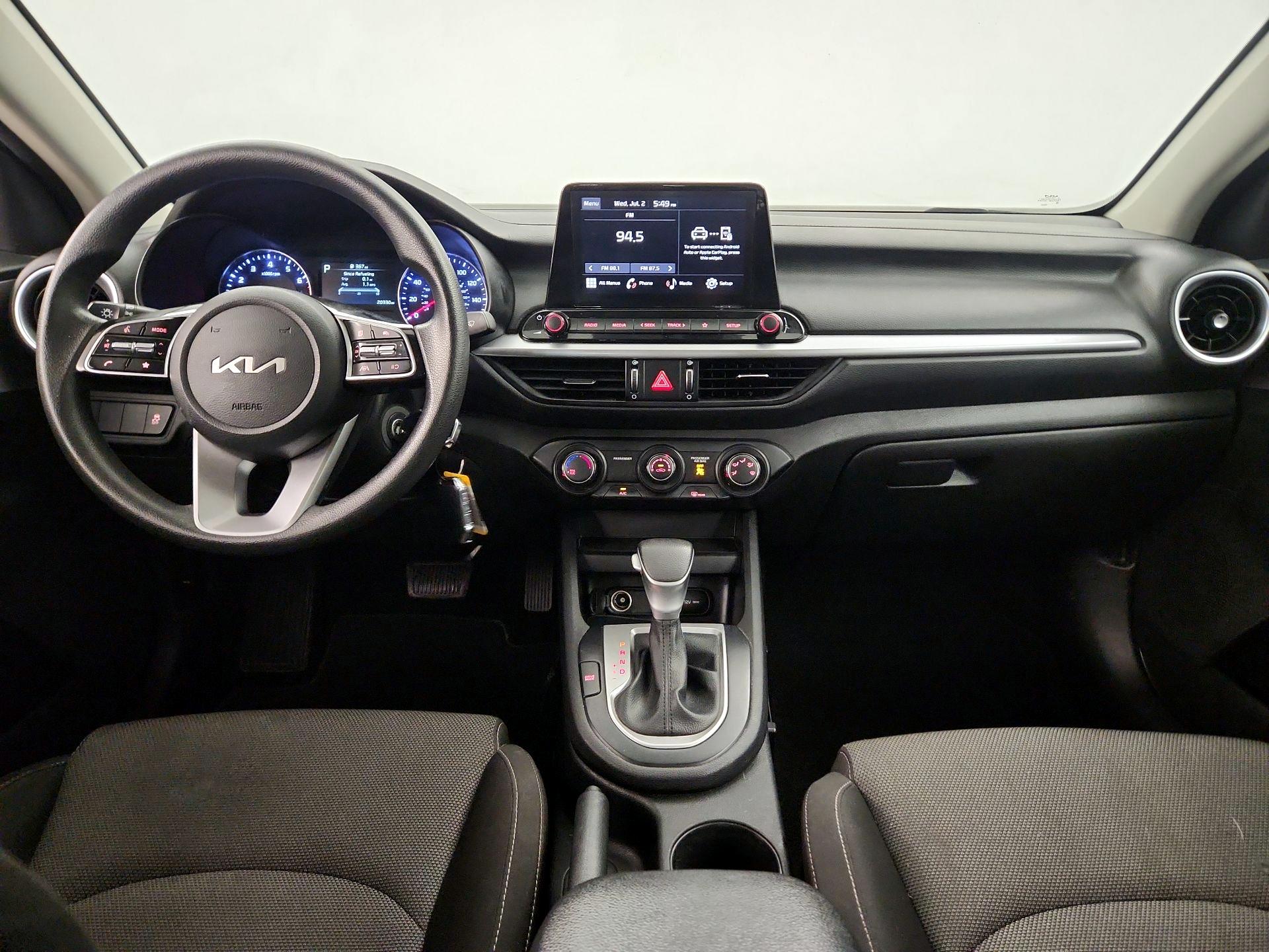 Thumbnail: 2023 Kia Forte - 9