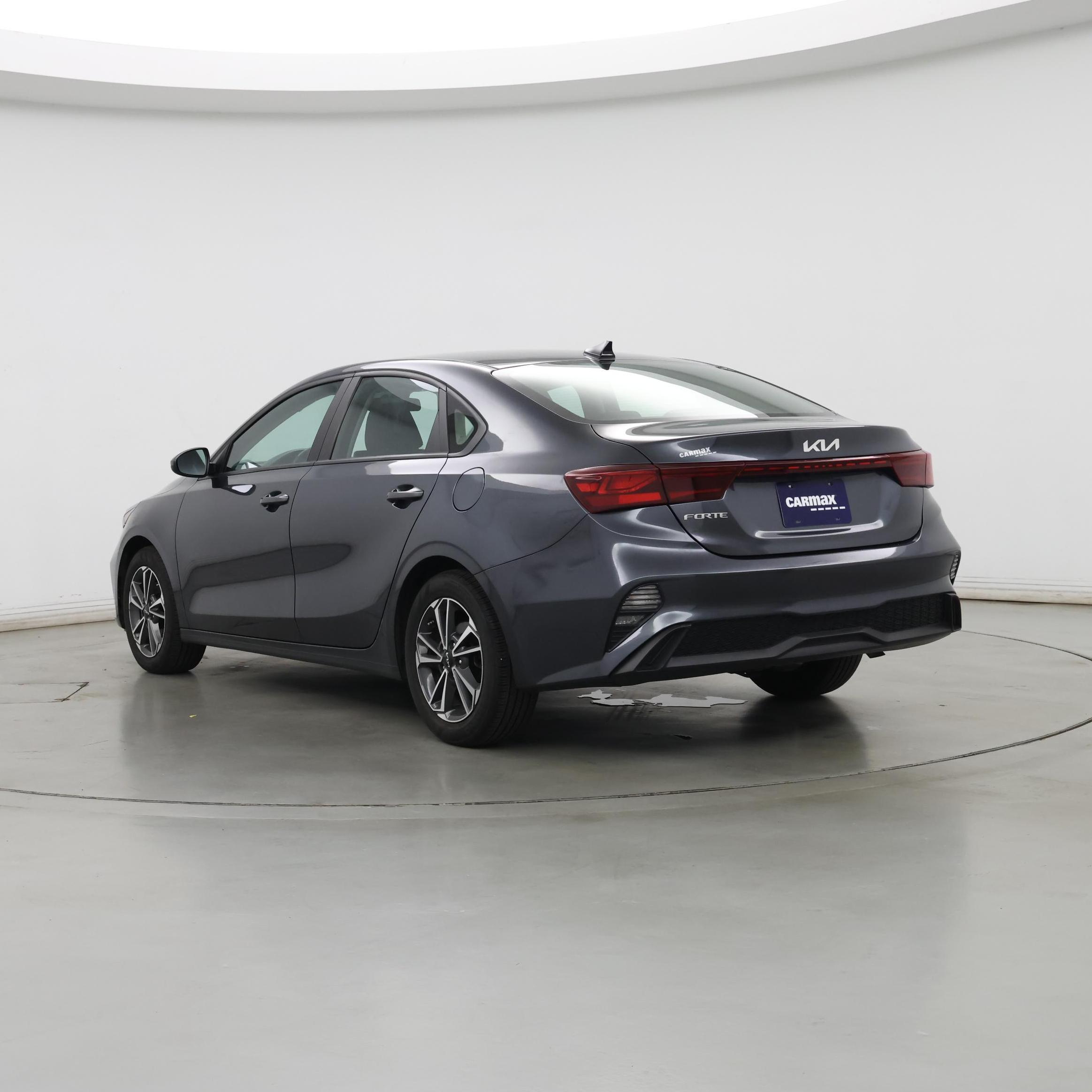 Thumbnail: 2023 Kia Forte - 2