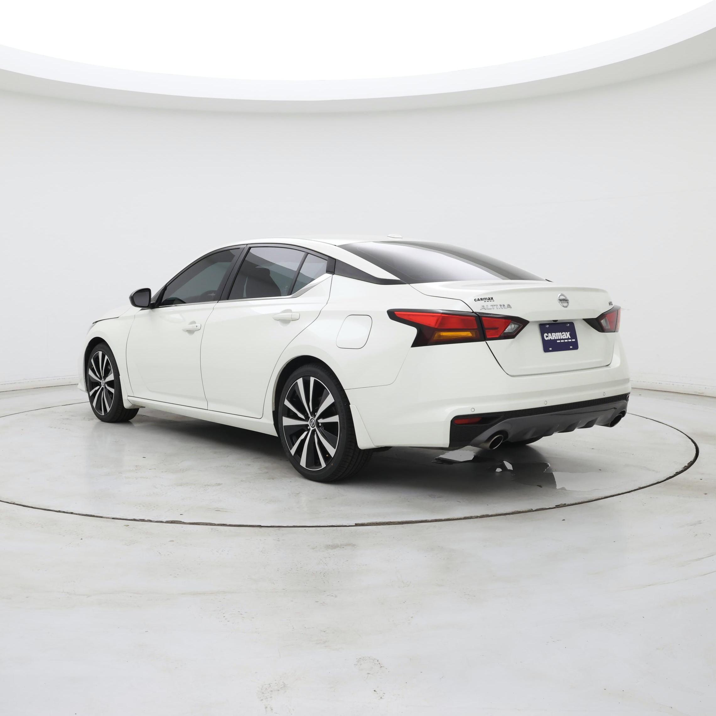 Thumbnail: 2020 Nissan Altima - 2